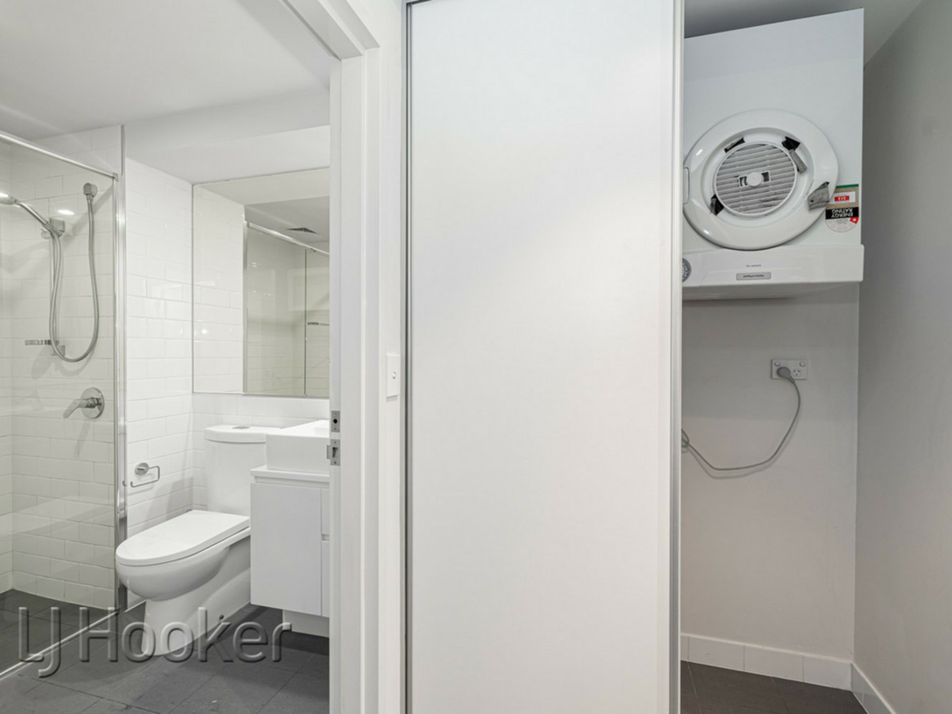 102/108 Bennett Street — photo 14 of 30