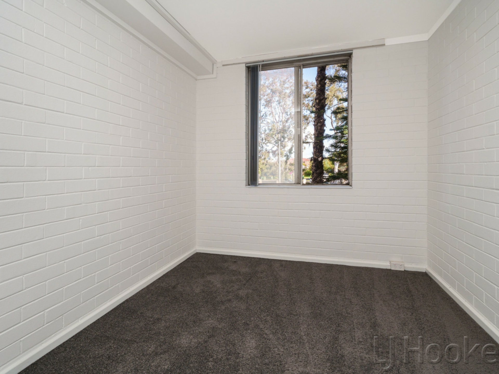 19/12 Tenth Avenue — photo 16 of 24