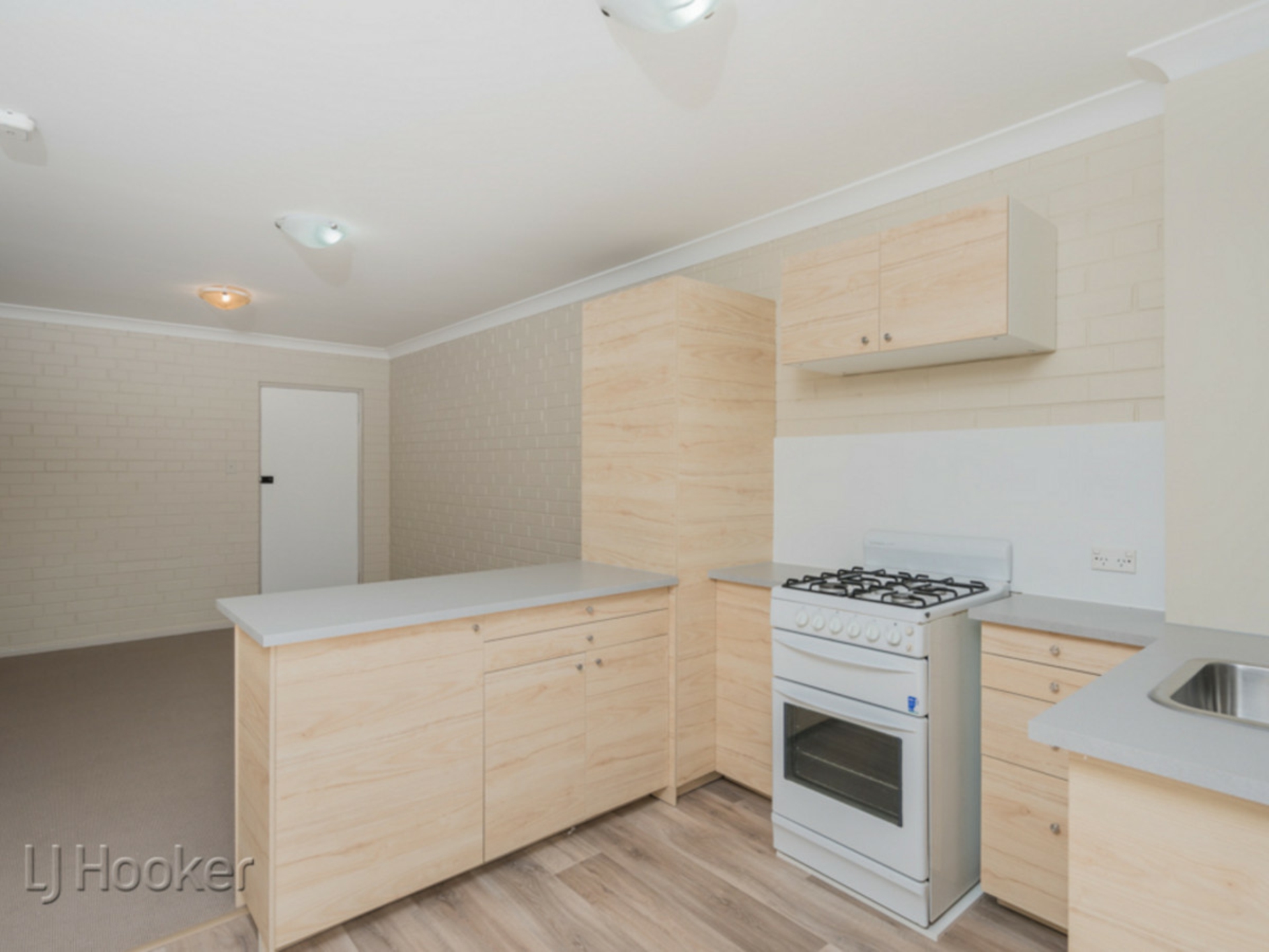73/12 Tenth Avenue — photo from LJ Hooker City Residential