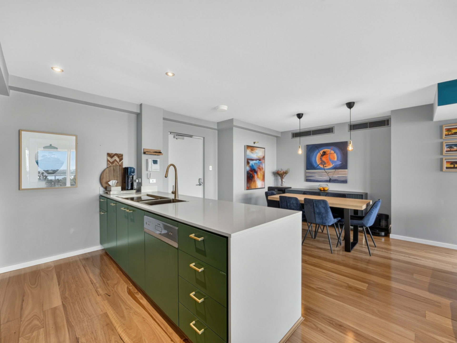 17/18-22 Plain Street — photo 10 of 30