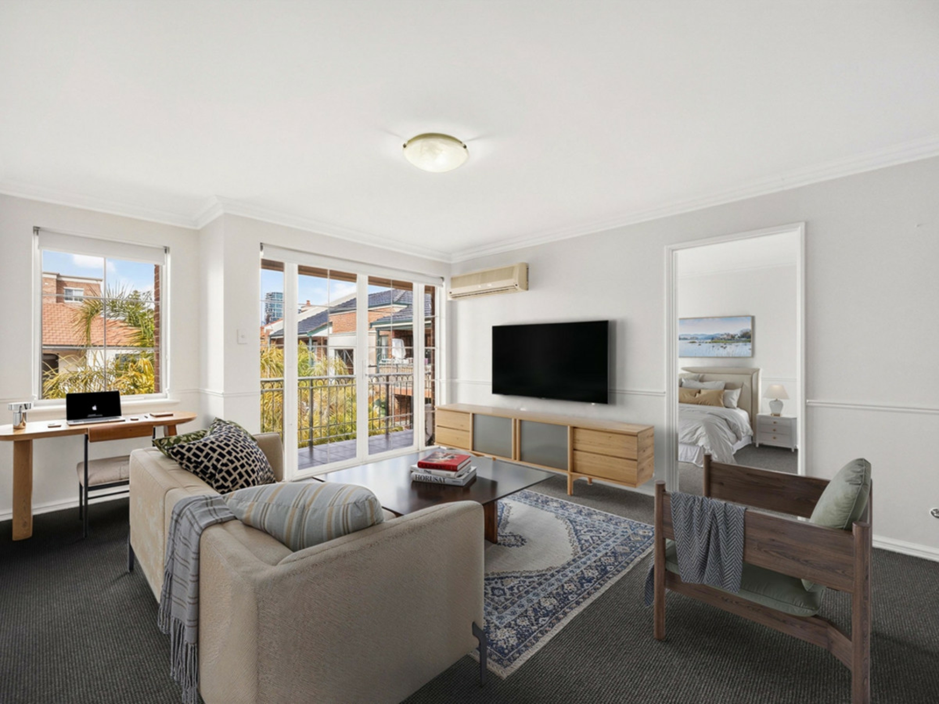 73/125 Wellington Street — photo from LJ Hooker City Residential