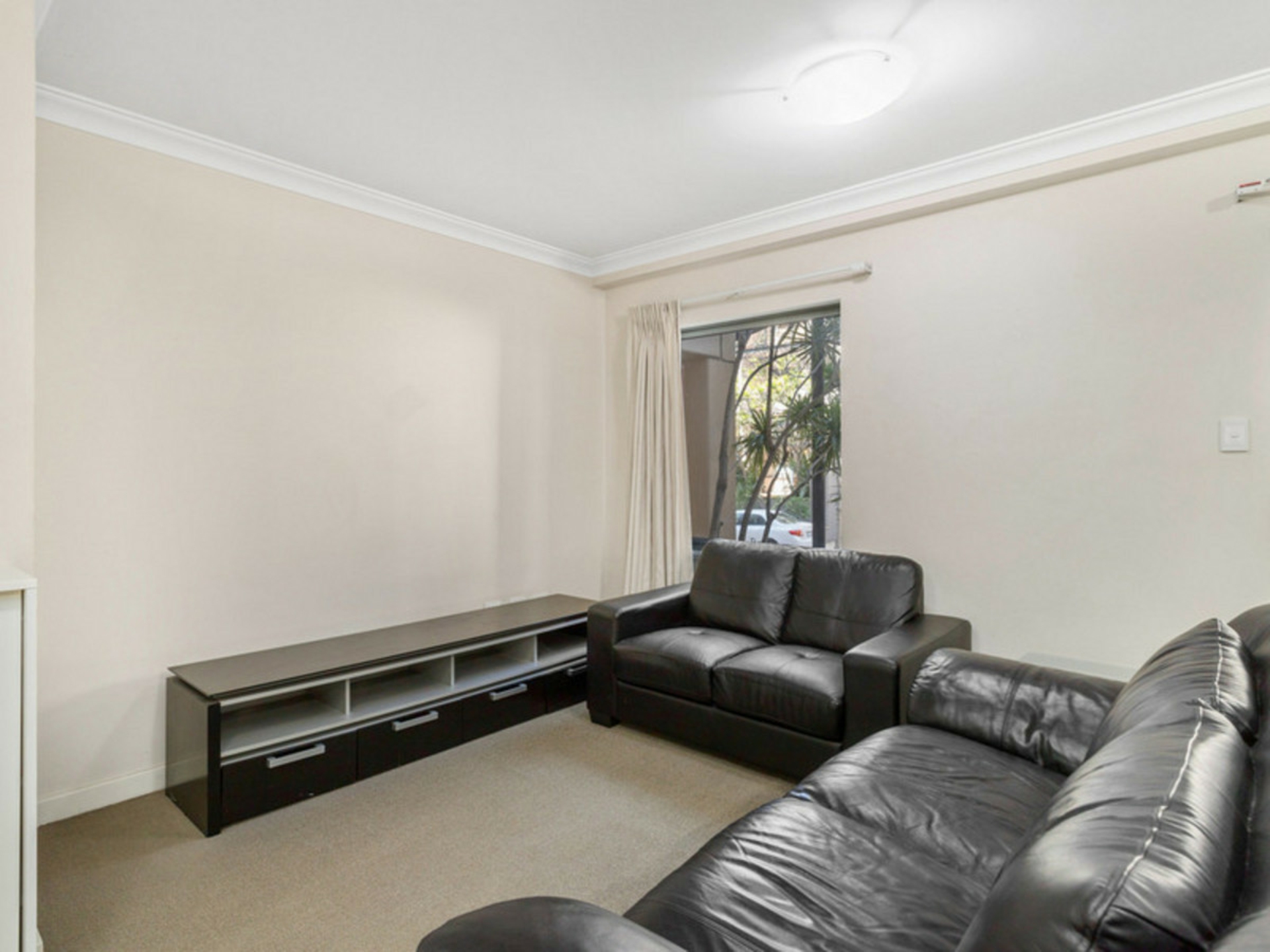 41/118 Mounts Bay Road — photo 3 of 18