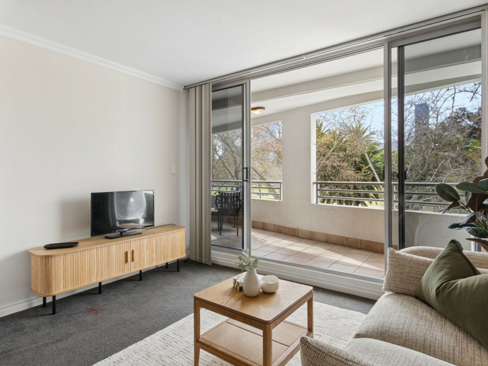 9/134 Mounts Bay Road — photo 8 of 18