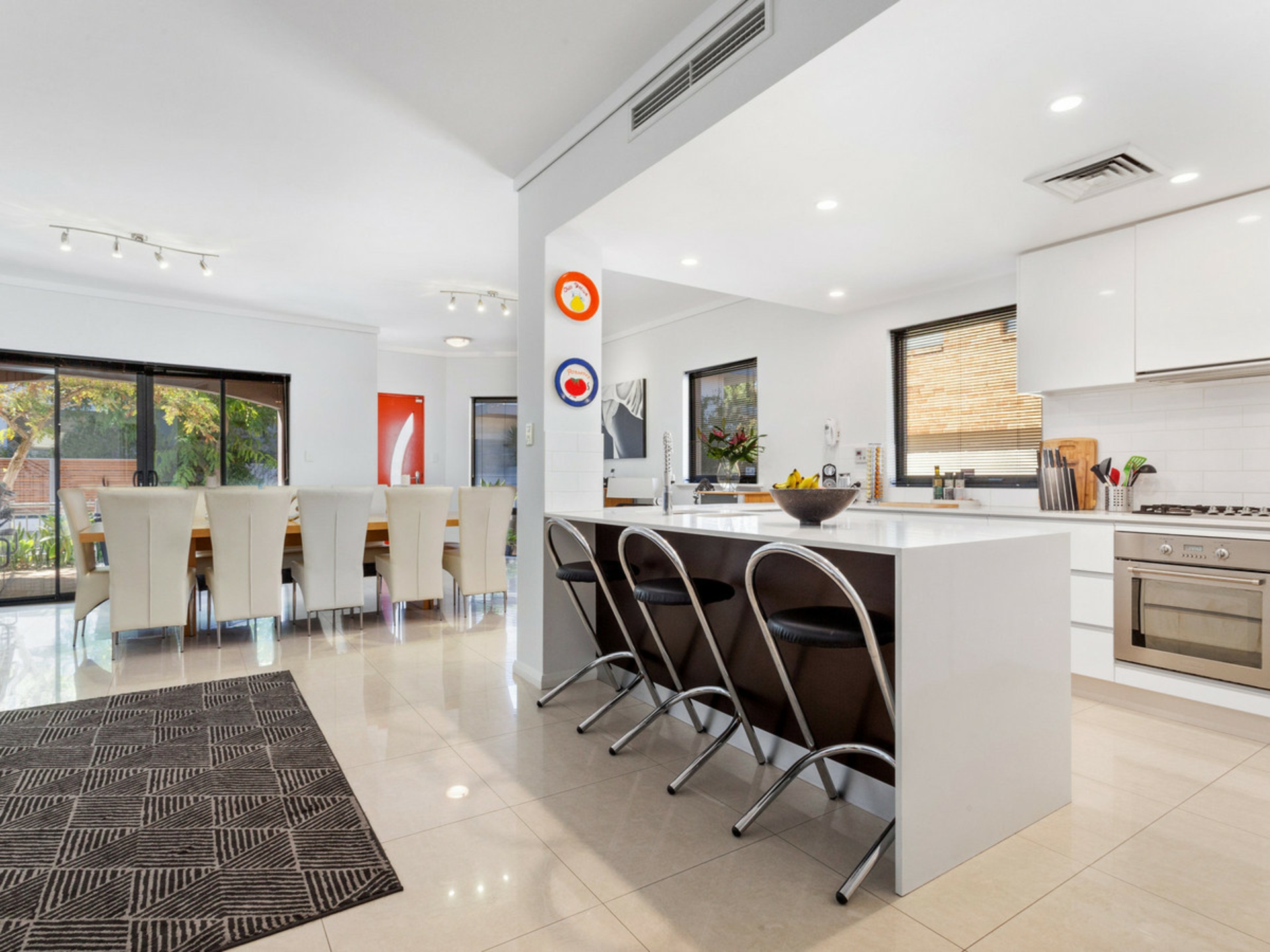 44 Tully Road — photo 10 of 30