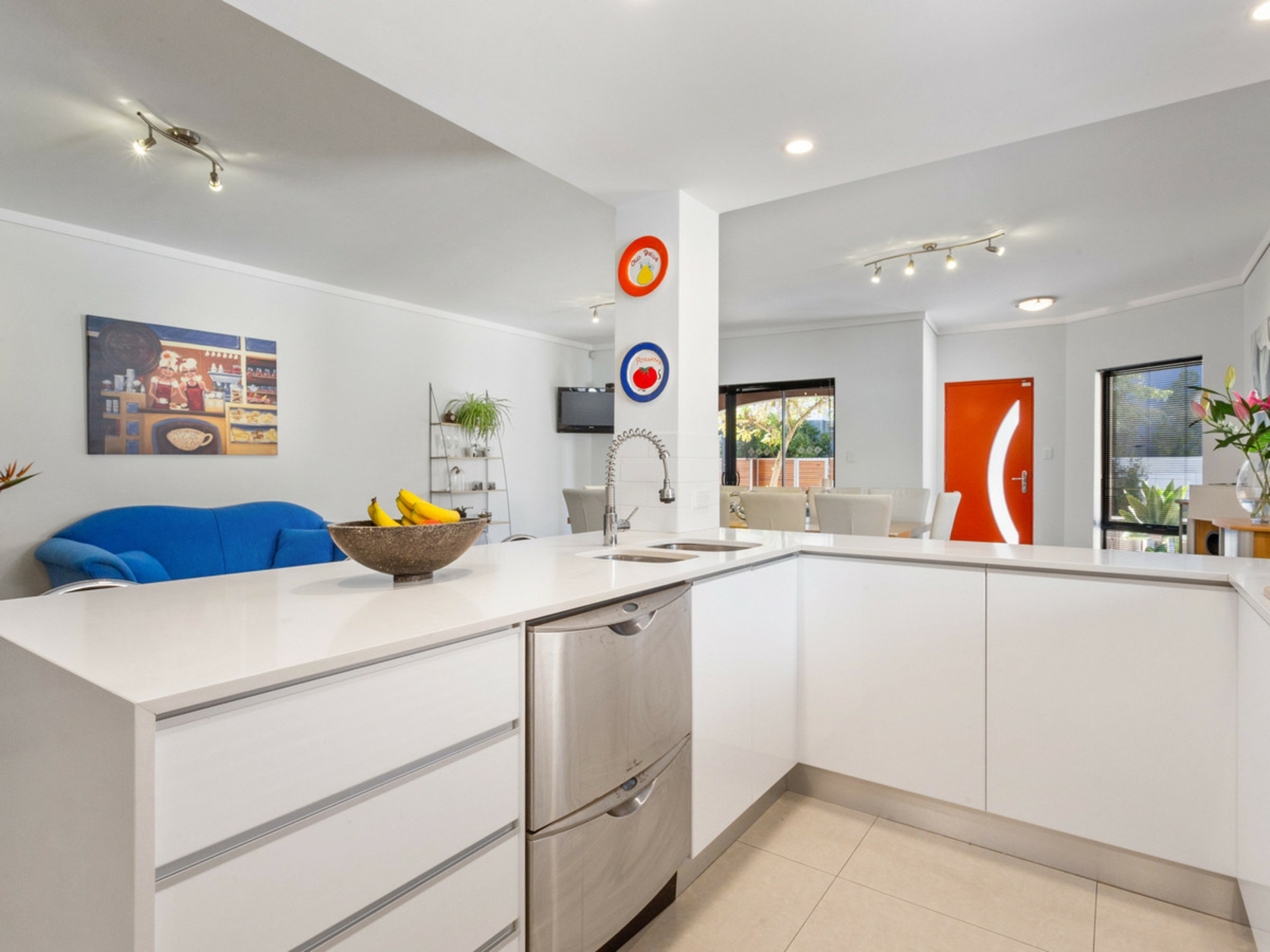 44 Tully Road — photo 12 of 30
