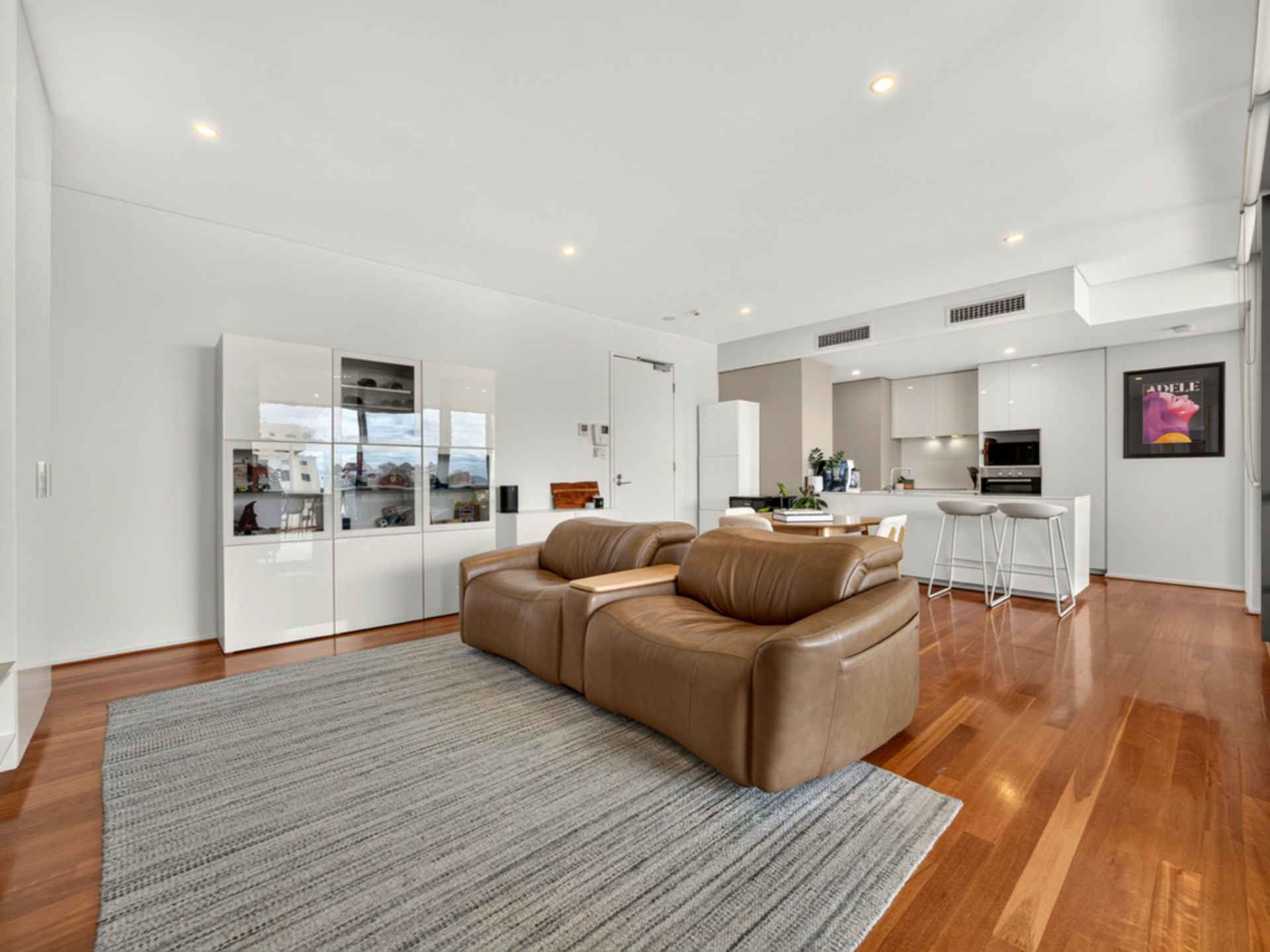 73/43 Wickham Street — photo 3 of 30