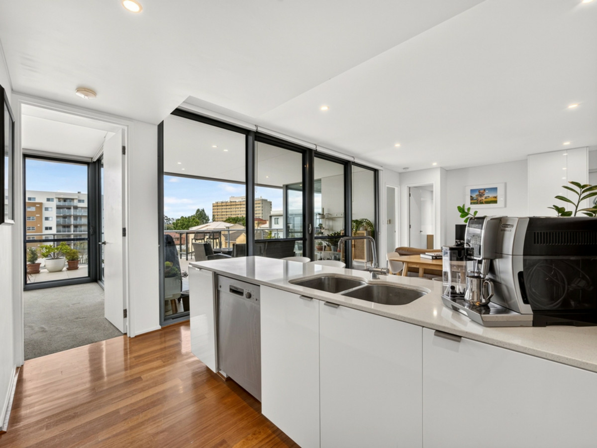 73/43 Wickham Street — photo 10 of 30