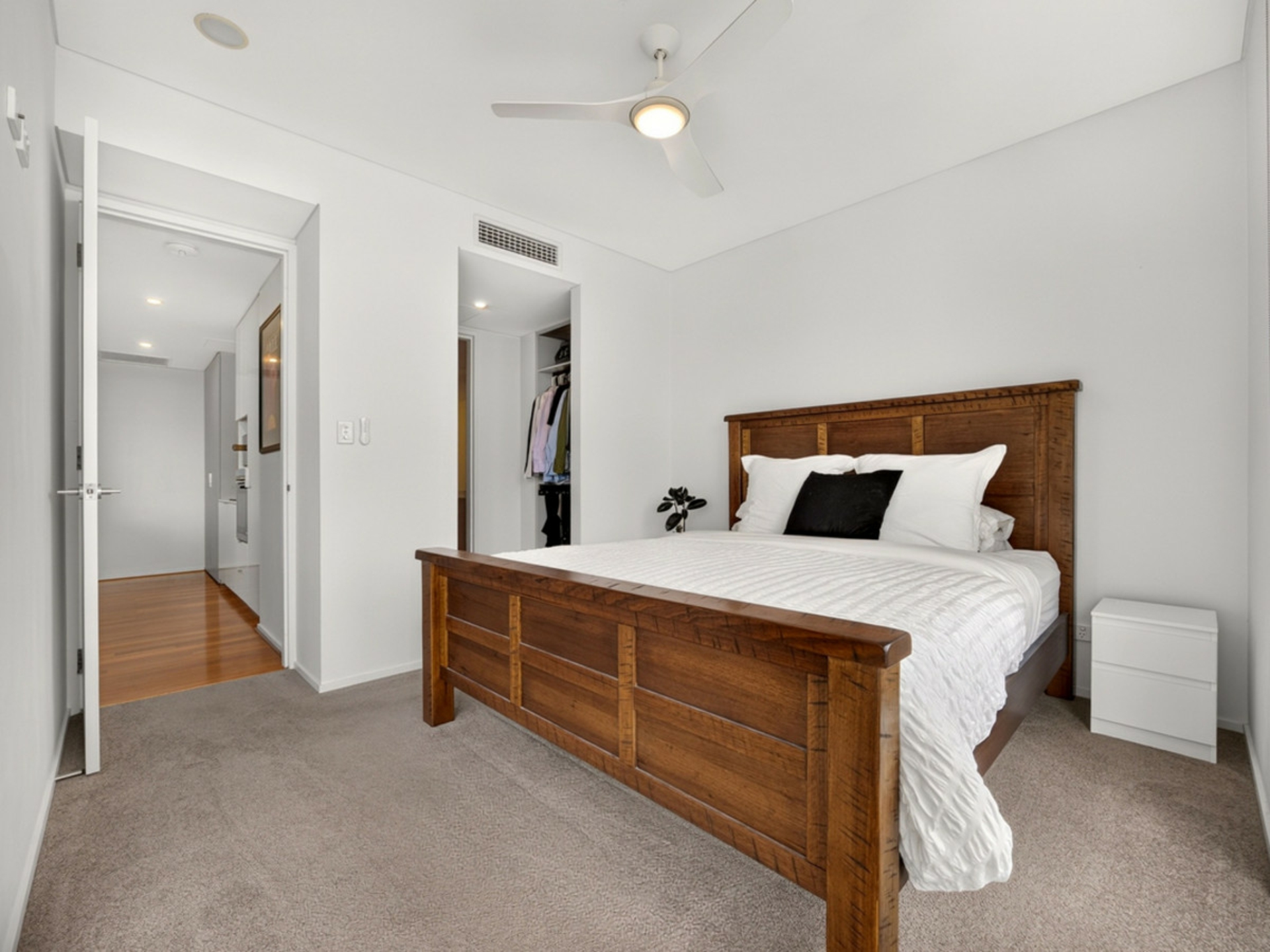73/43 Wickham Street — photo 14 of 30