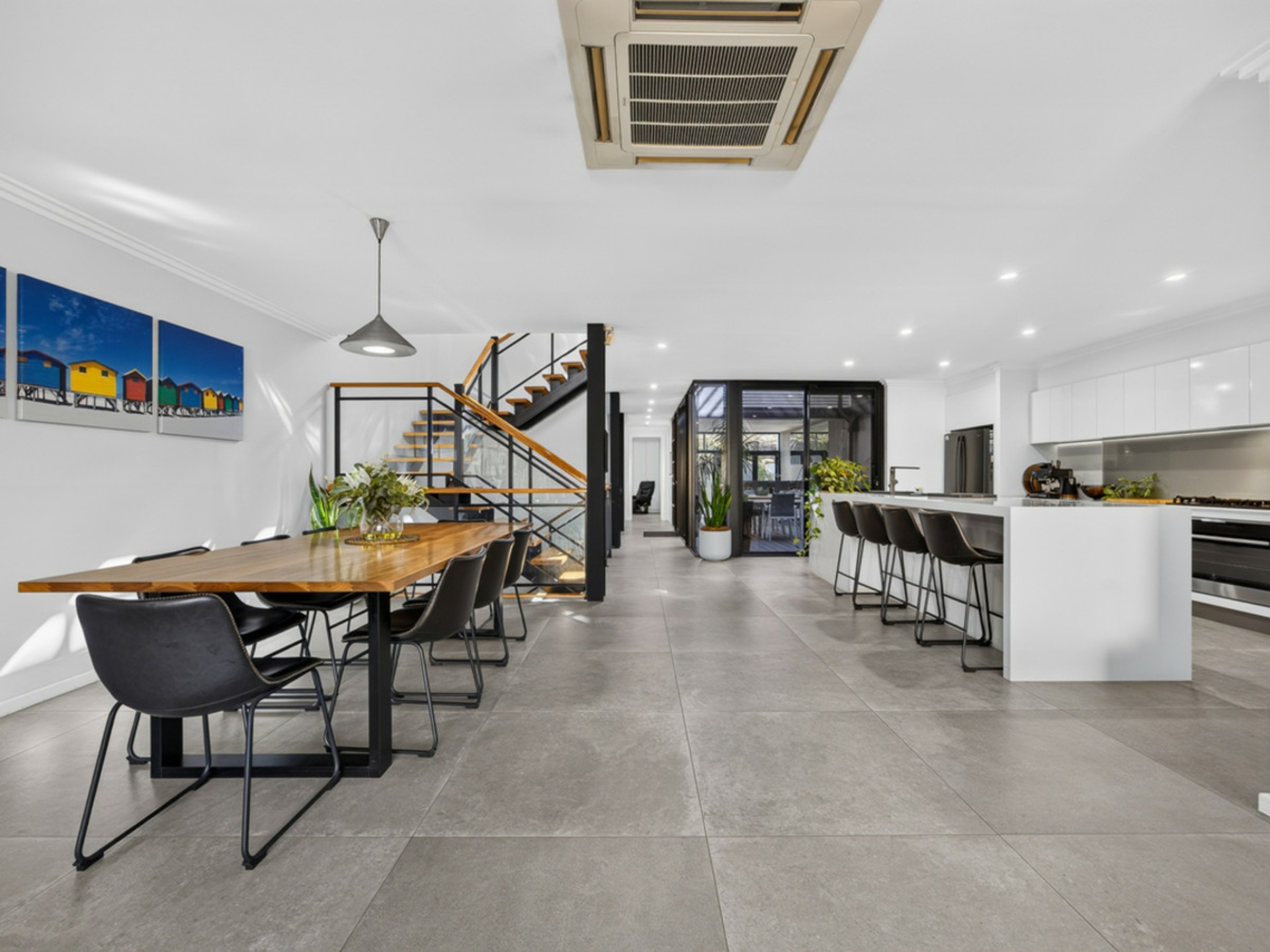 26 Victory Terrace — photo from LJ Hooker City Residential