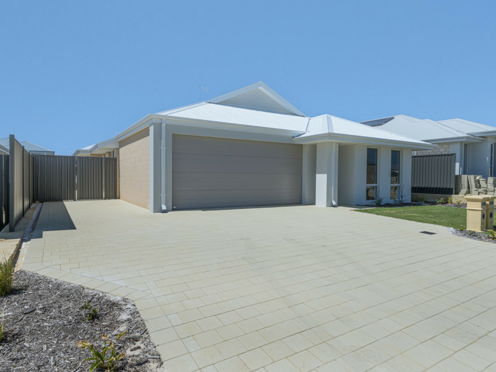6A Tapin Street — photo from LJ Hooker City Residential