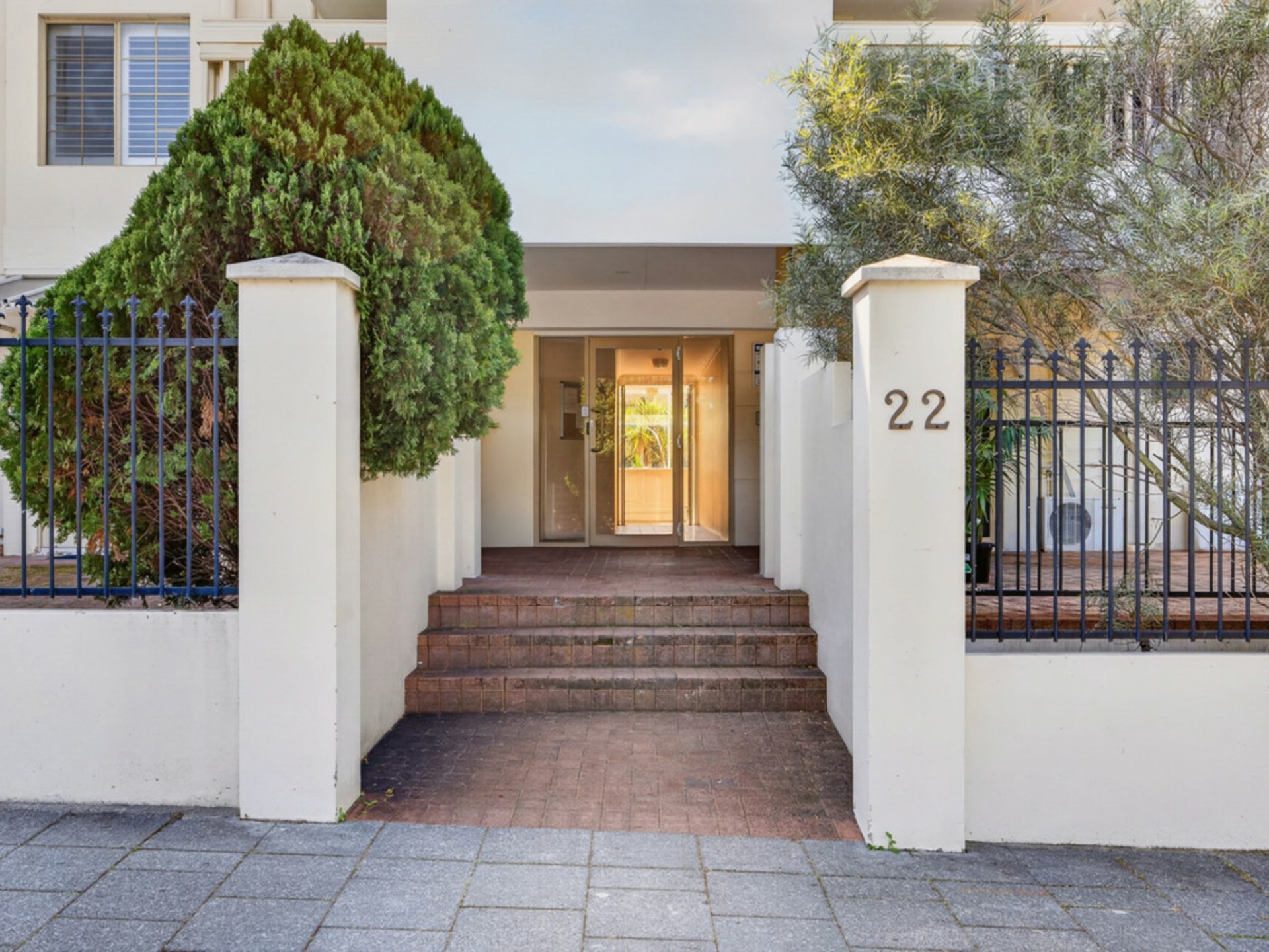 29A/22 Nile Street — photo 3 of 26