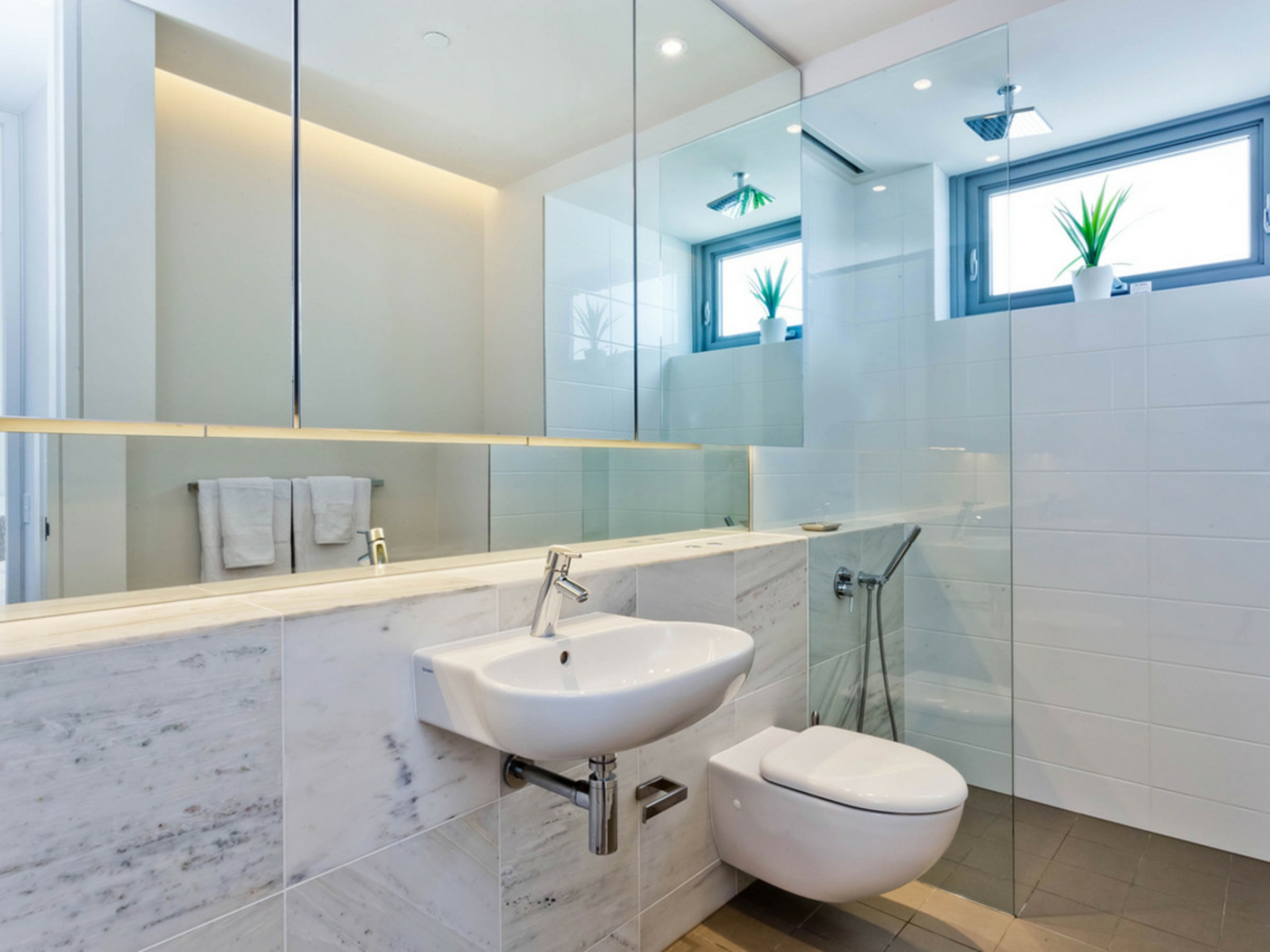 1401/8 Adelaide Terrace — photo 15 of 22