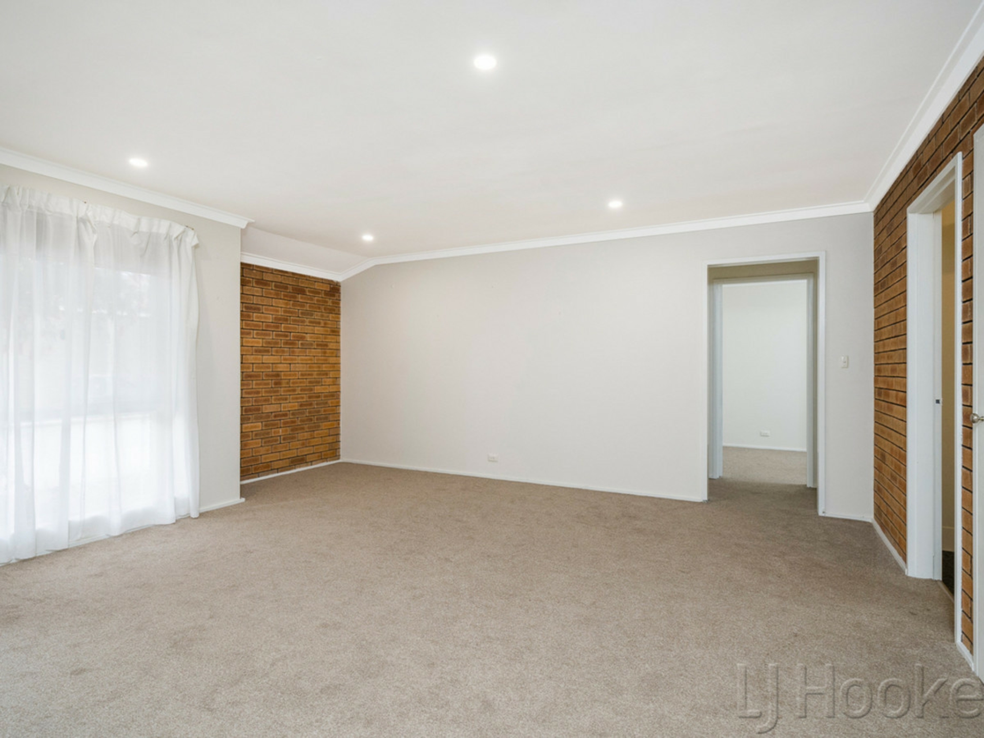 8/311 Wharf Street — photo 8 of 19