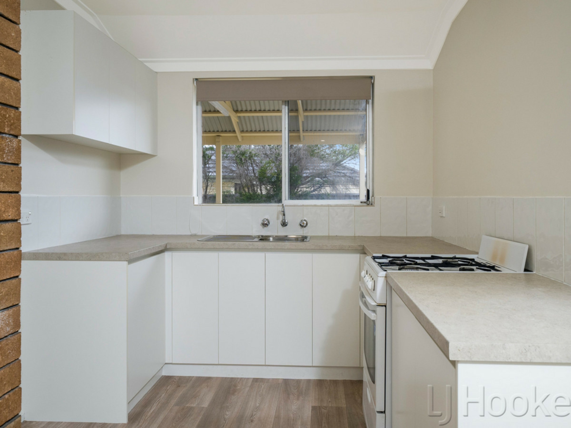 8/311 Wharf Street — photo 13 of 19