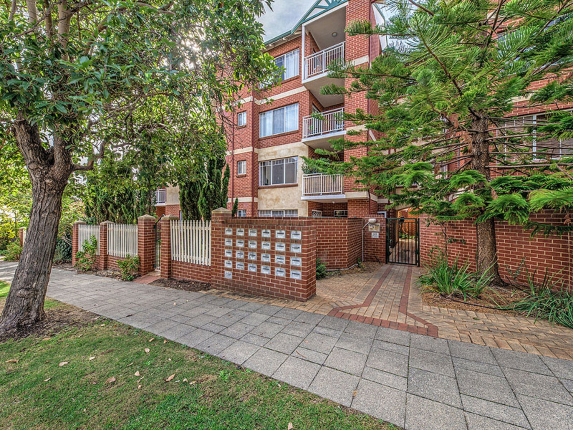 20/62 Bronte Street — photo 11 of 12
