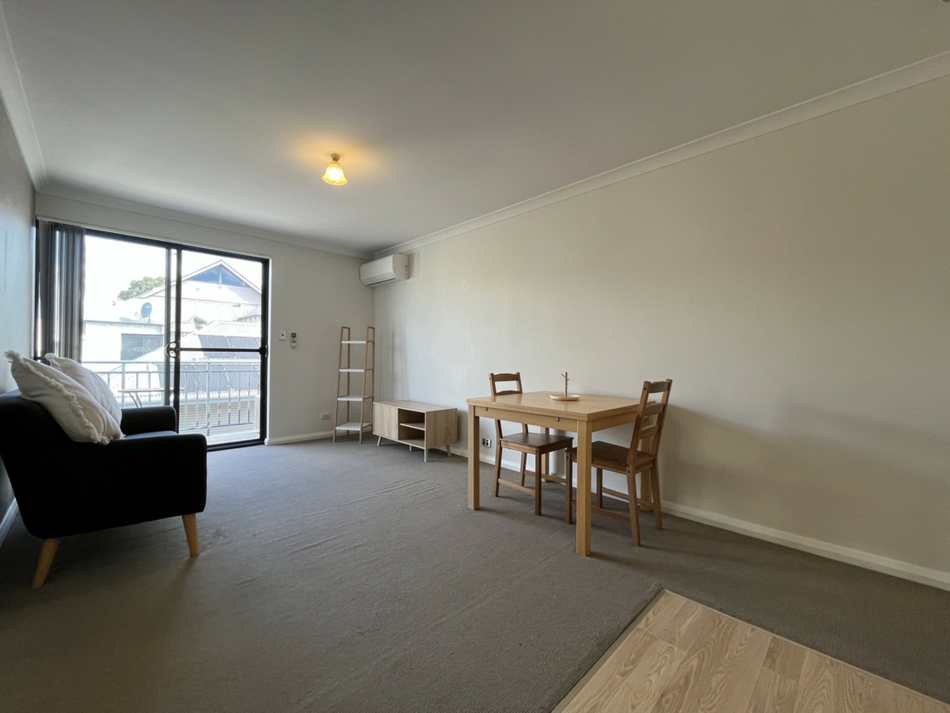 21A Hammersmith Court, (Studio) — photo 4 of 15