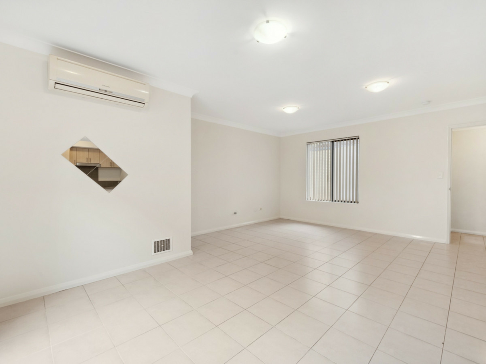 6/6 Hogarth Street — photo 8 of 16