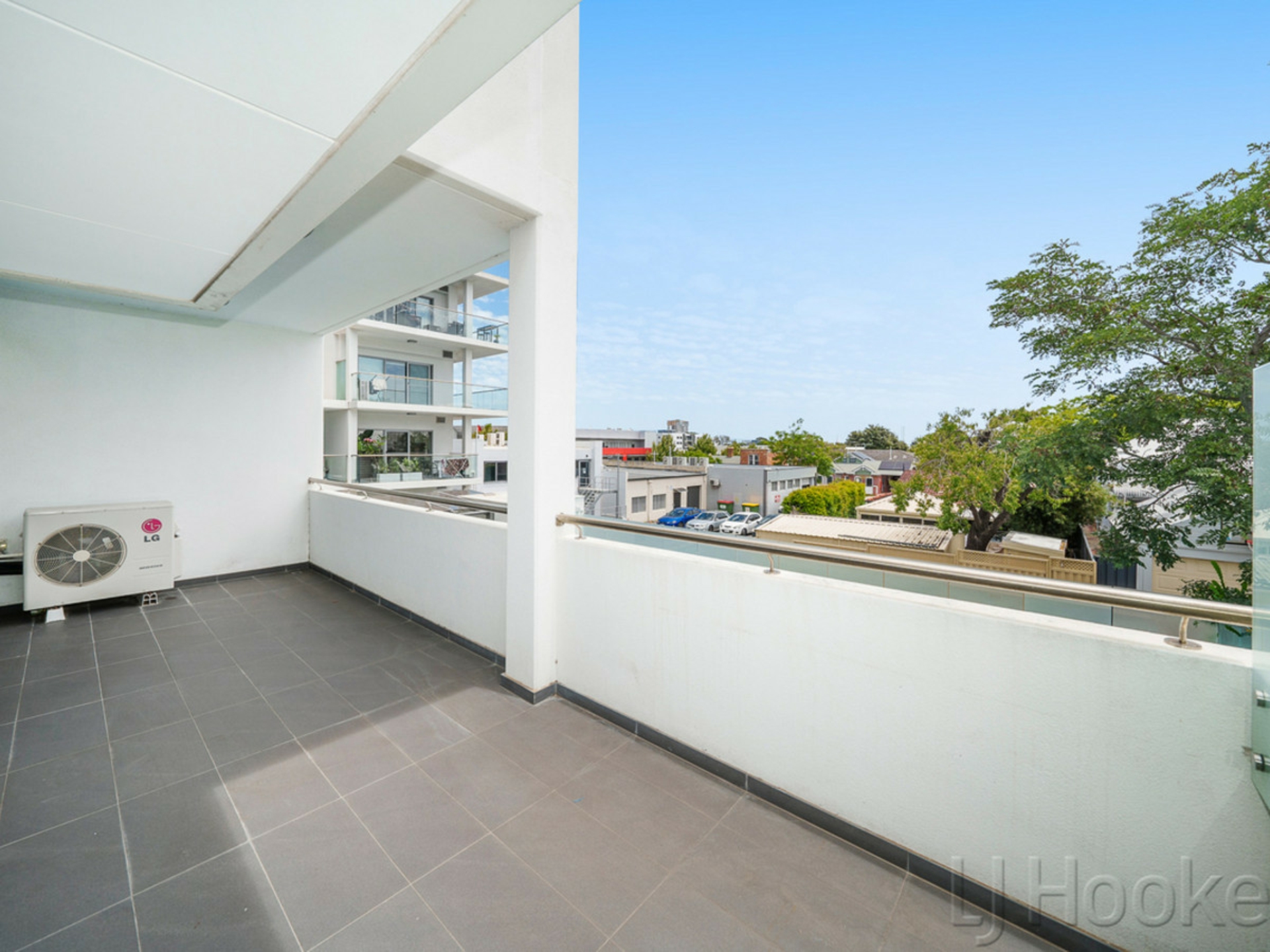 24/110 Cambridge Street — photo 19 of 30