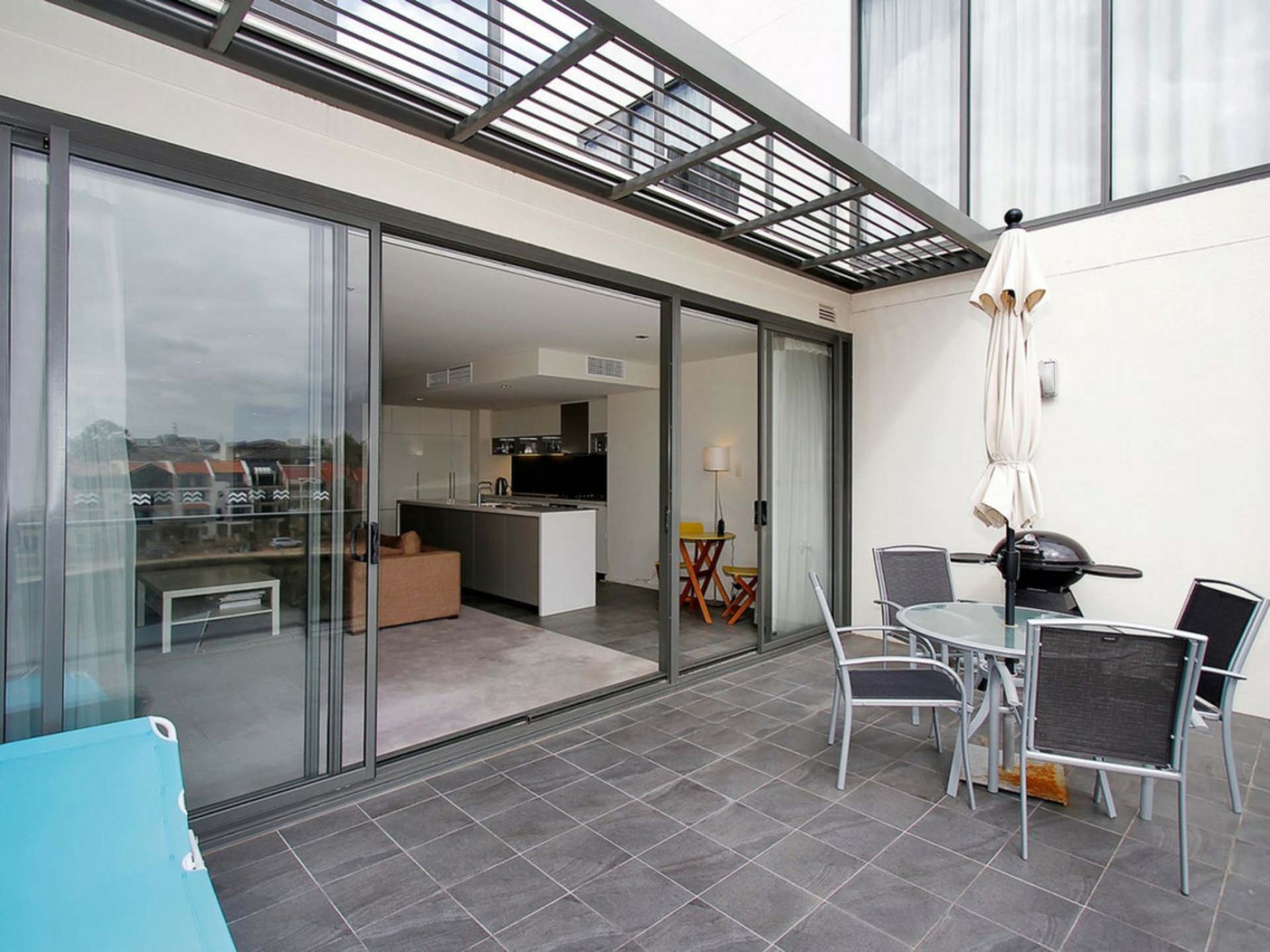 19/50 Royal Street — photo 4 of 30