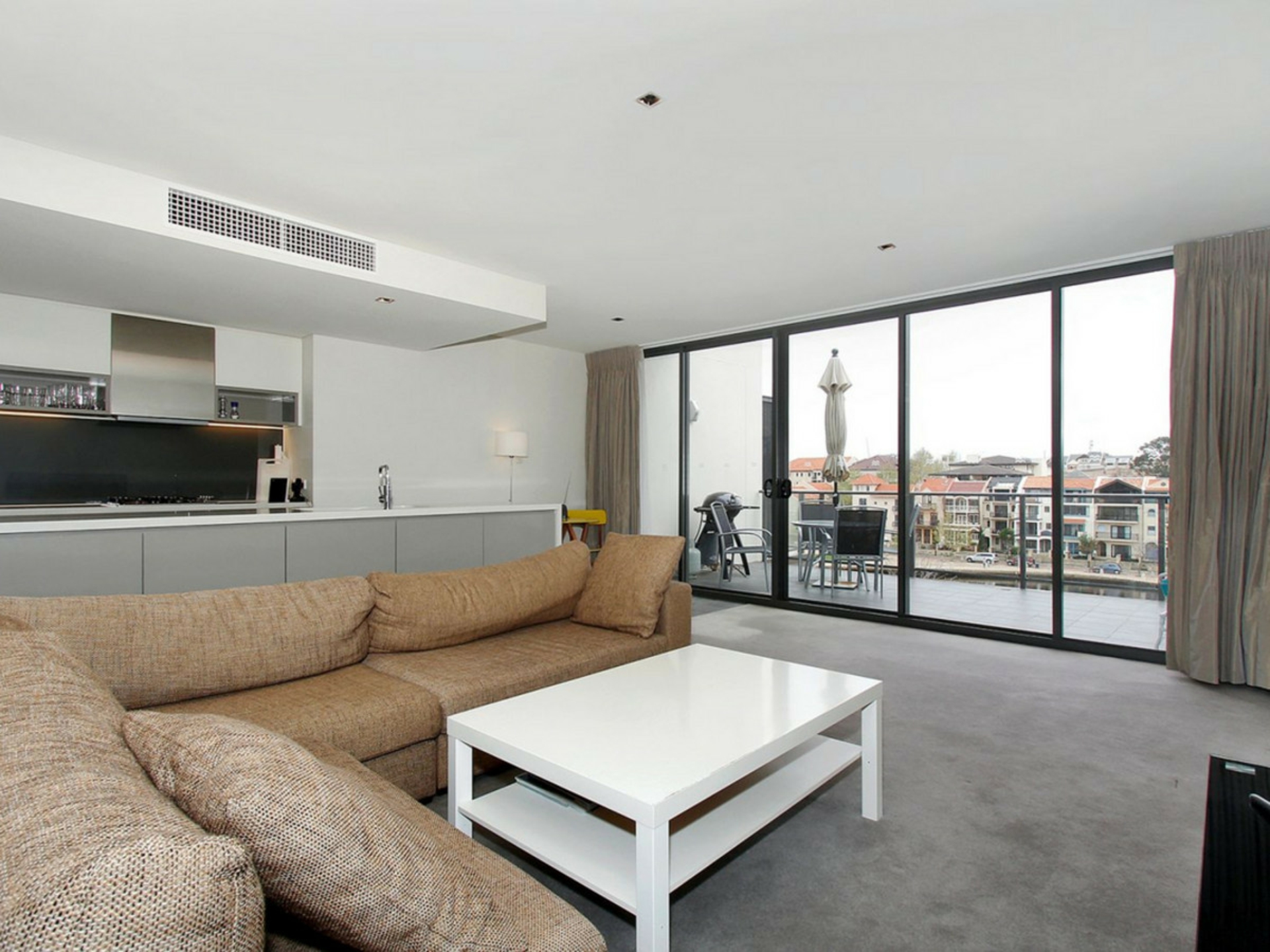 19/50 Royal Street — photo 6 of 30