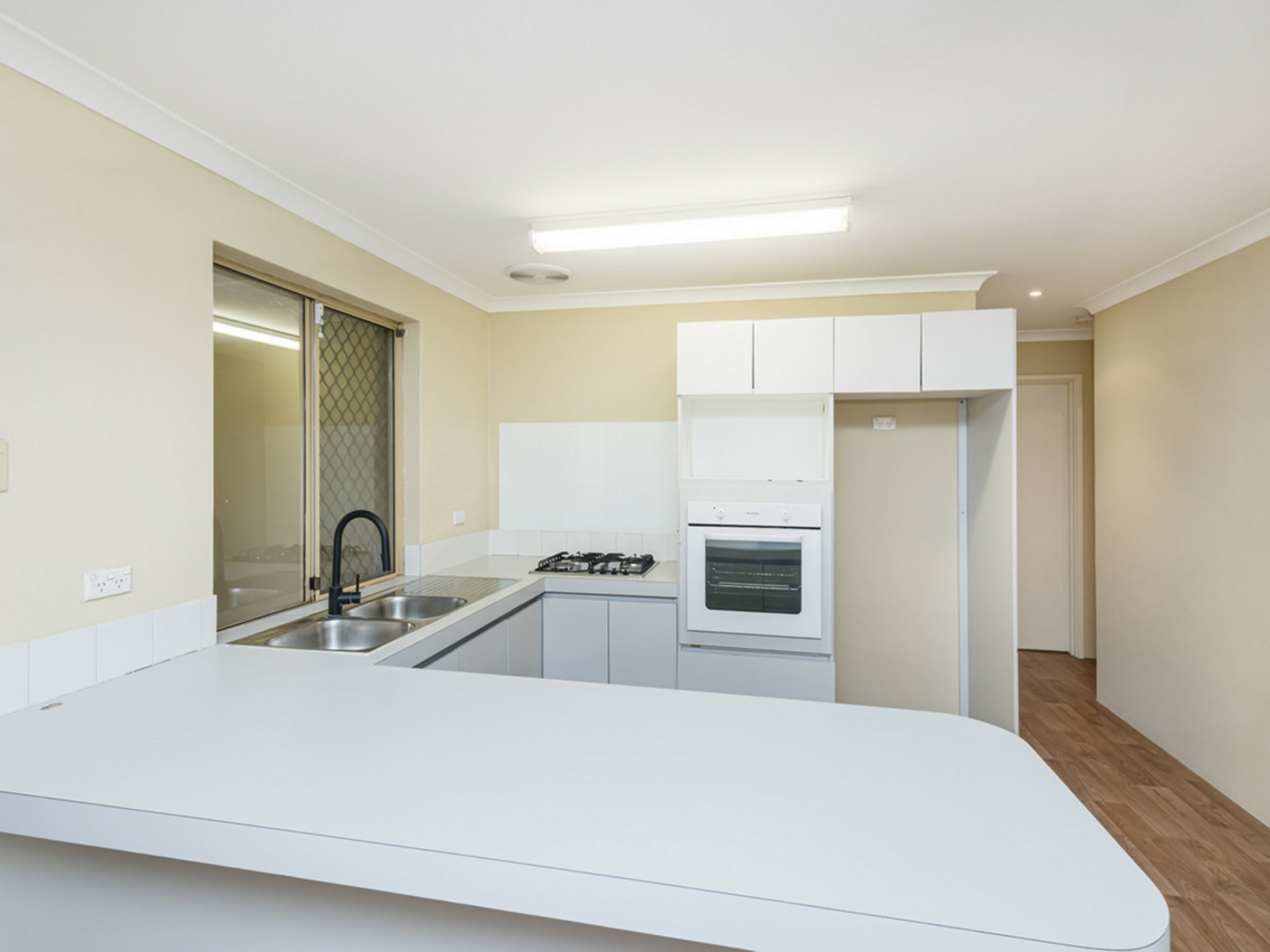 62 Sacramento Avenue — photo 6 of 29