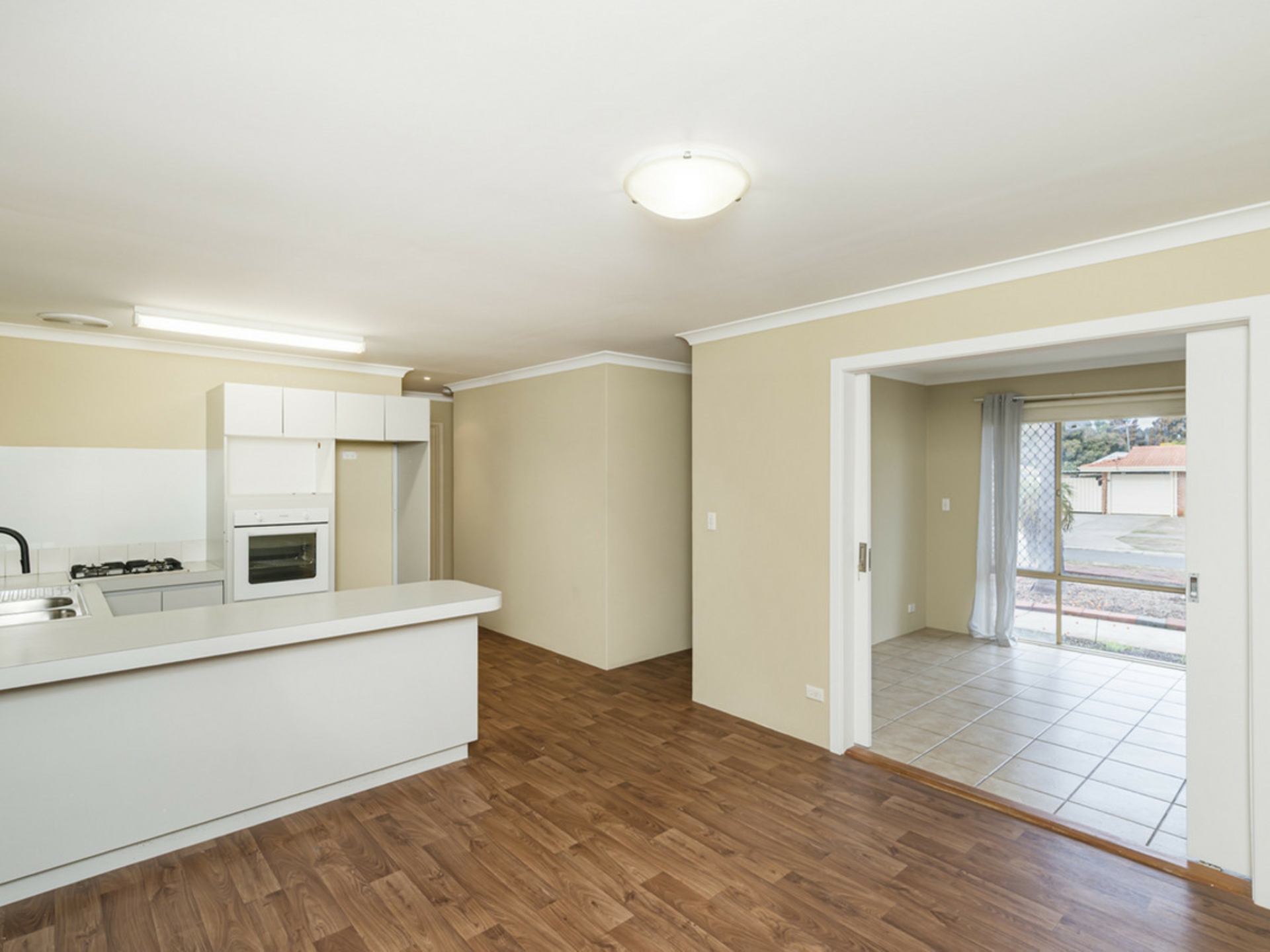 62 Sacramento Avenue — photo 7 of 29