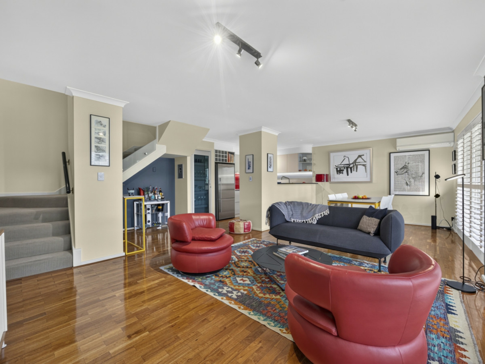 4/32 Eastbrook Terrace — photo 5 of 30