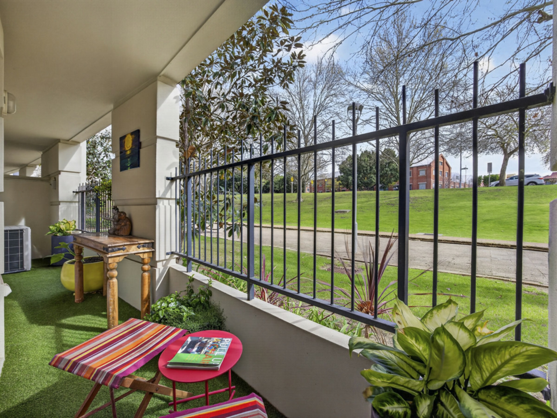 4/32 Eastbrook Terrace — photo 10 of 30