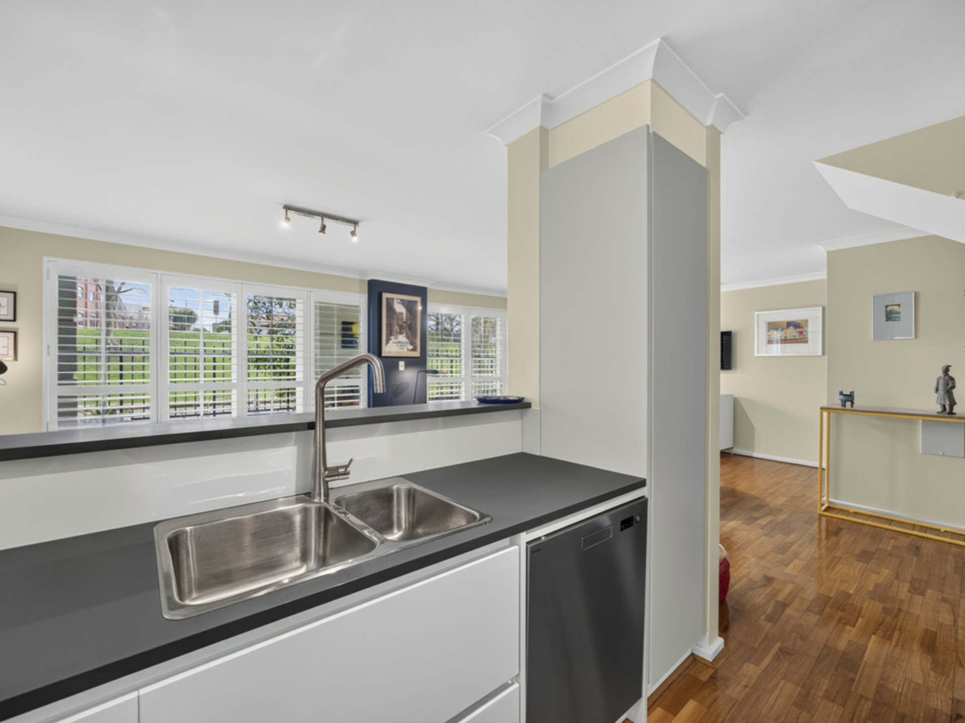4/32 Eastbrook Terrace — photo 19 of 30