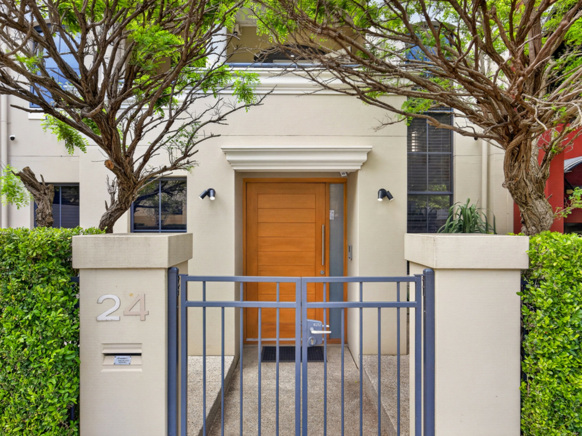 24 Victory Terrace — photo 2 of 30