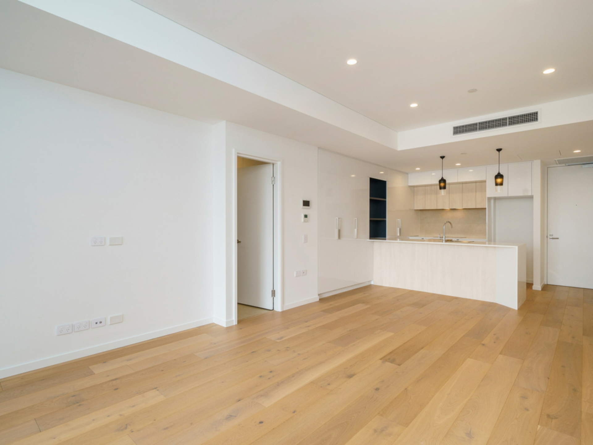 703/60 Riversdale Road — photo 12 of 30