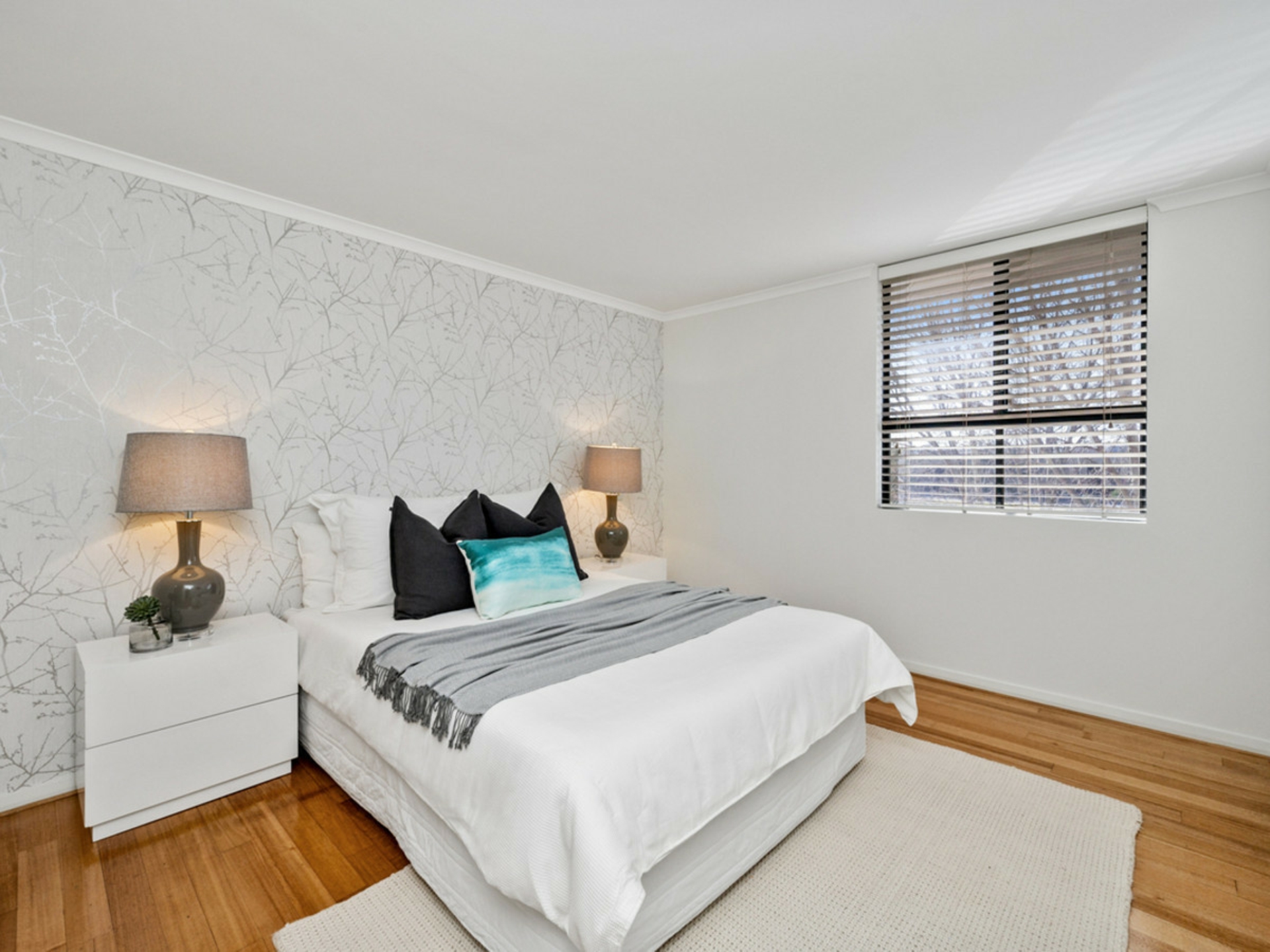 10/82 Royal Street — photo 13 of 27