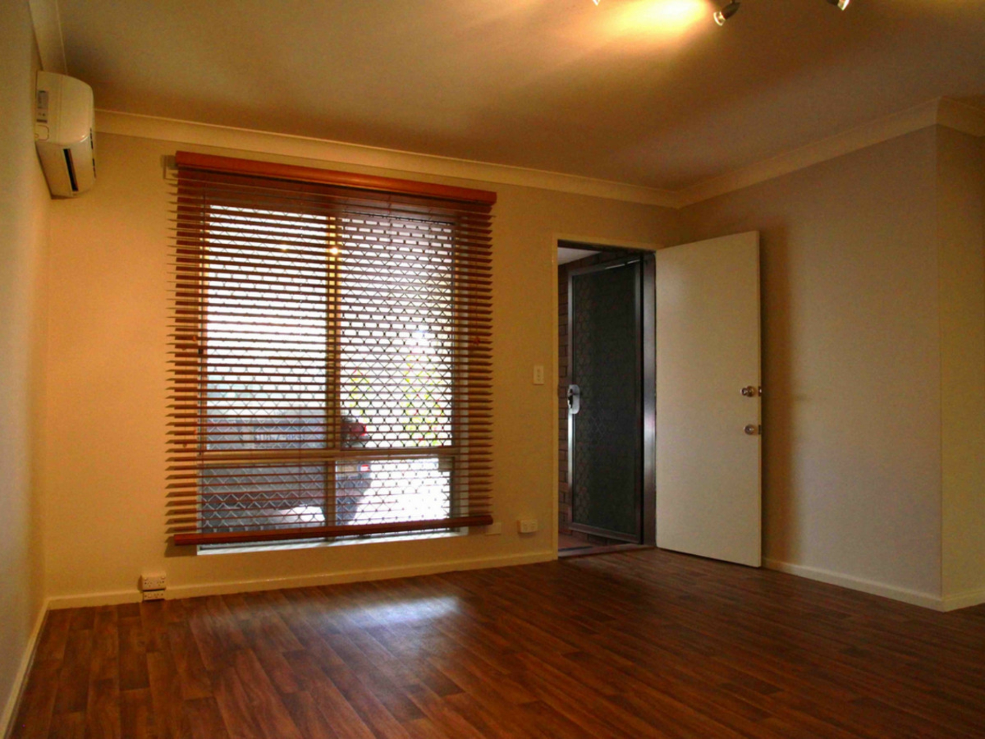 1/40 Cape Street — photo 6 of 12
