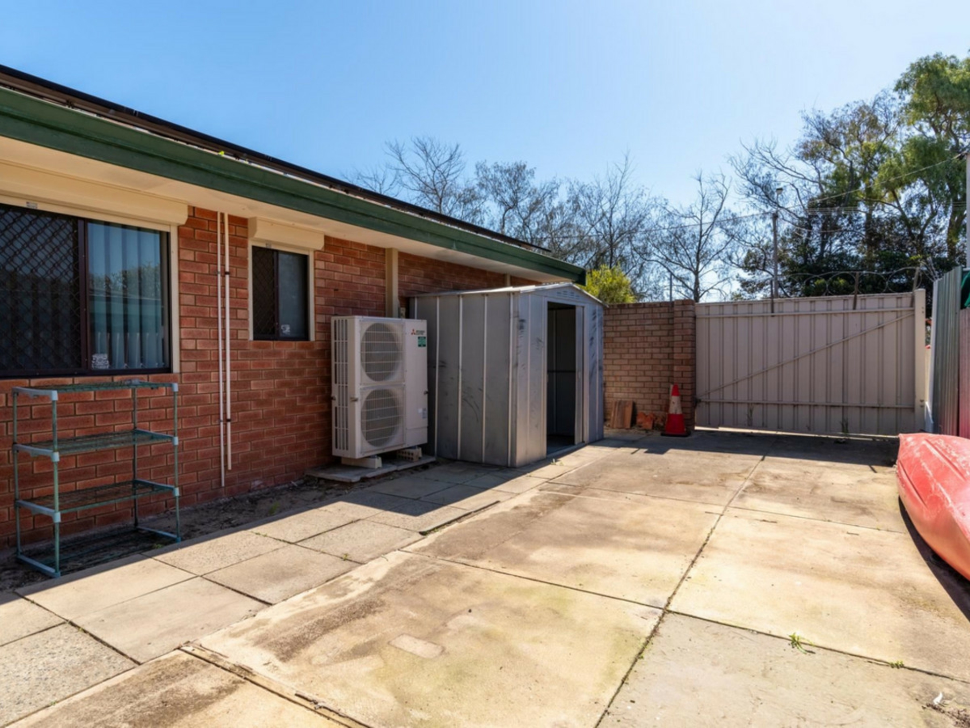 32 Waterton Way — photo 14 of 16
