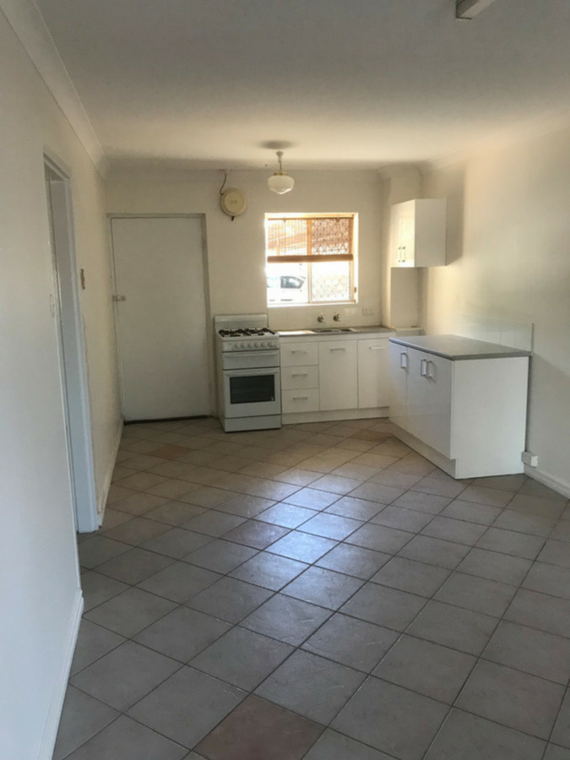 7/19 Joseph Street — photo from LJ Hooker City Residential