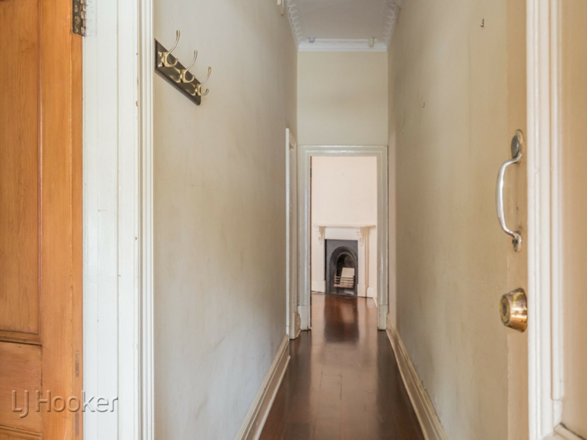 163 Palmerston Street — photo 5 of 12