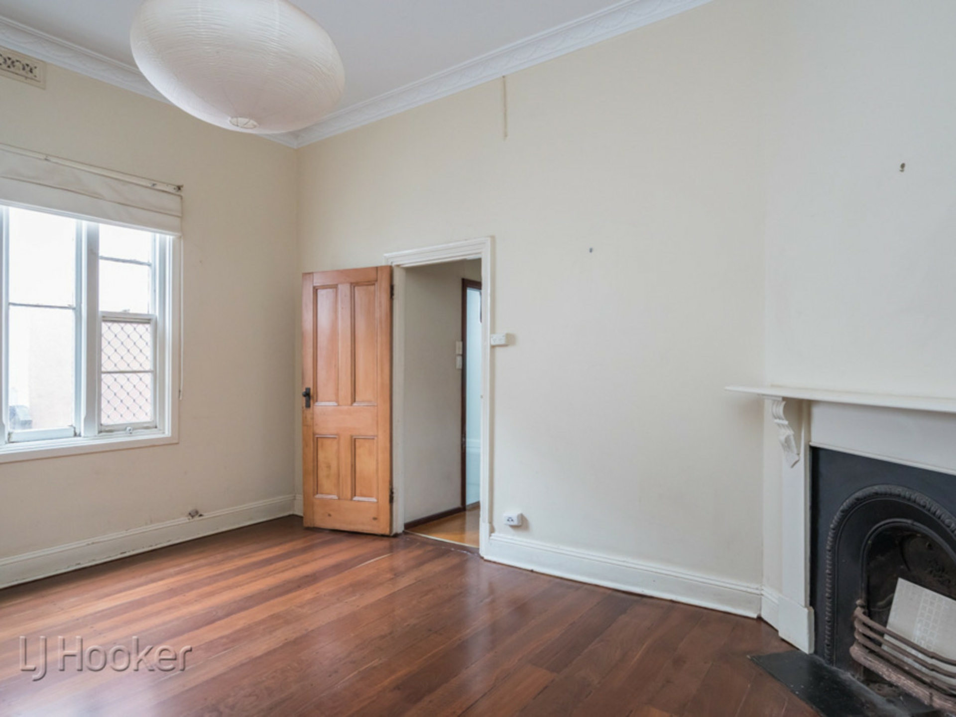 163 Palmerston Street — photo 7 of 12