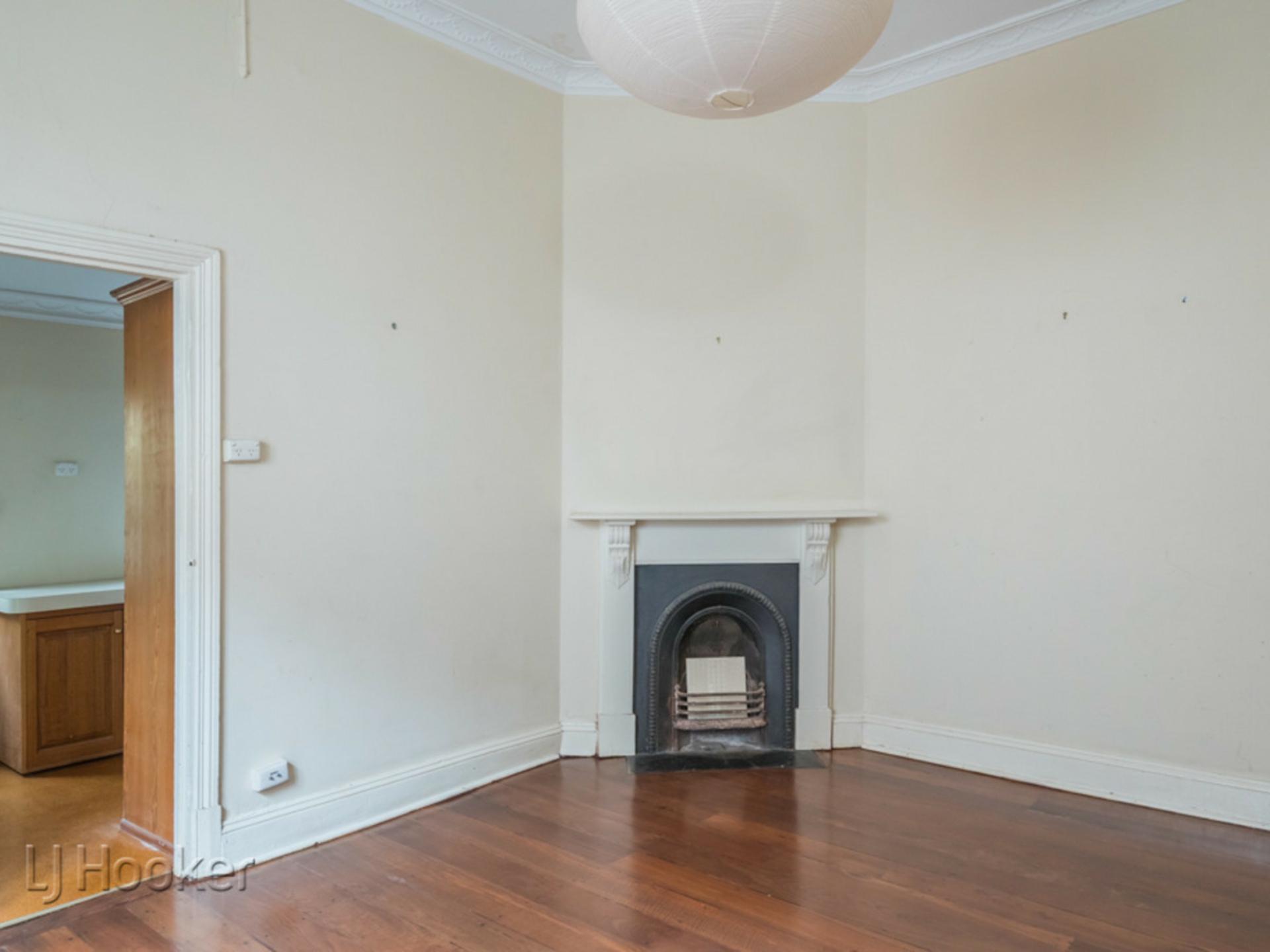 163 Palmerston Street — photo 8 of 12