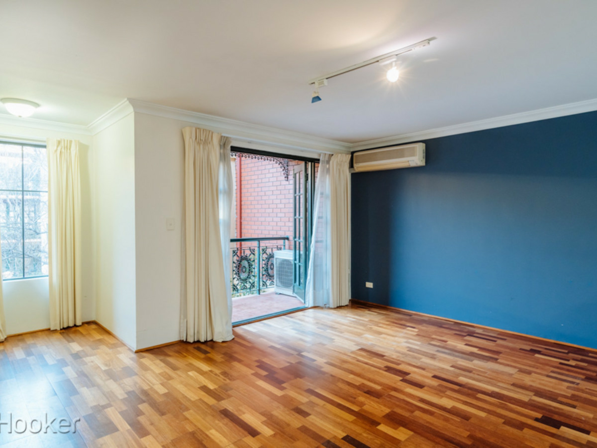 39/99-105 Wellington Street — photo 8 of 17