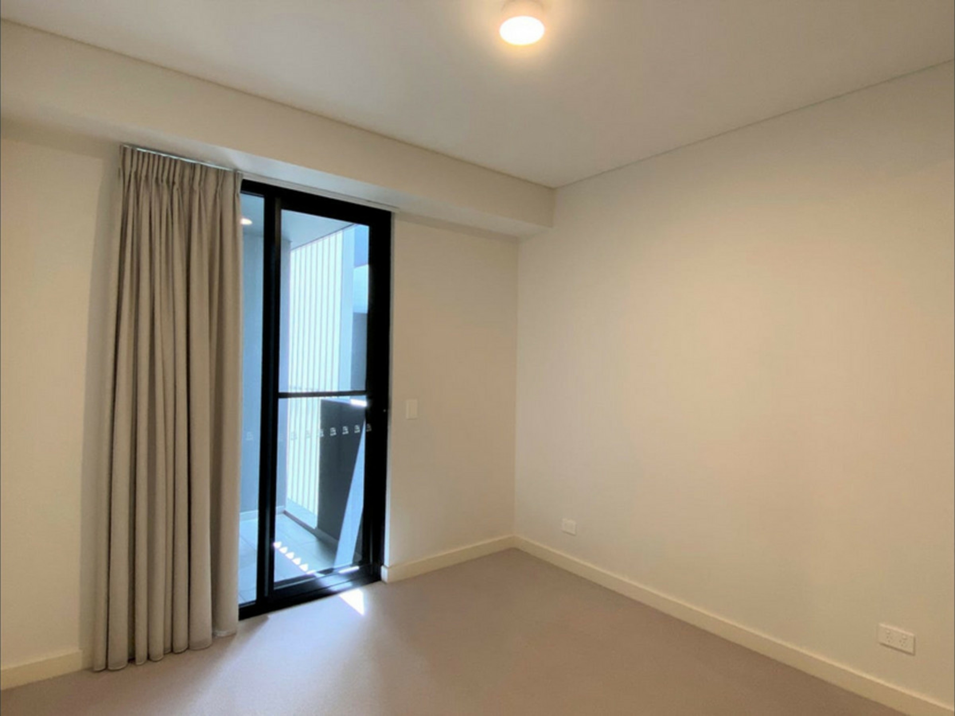 124/99 Palmerston Street — photo 10 of 18