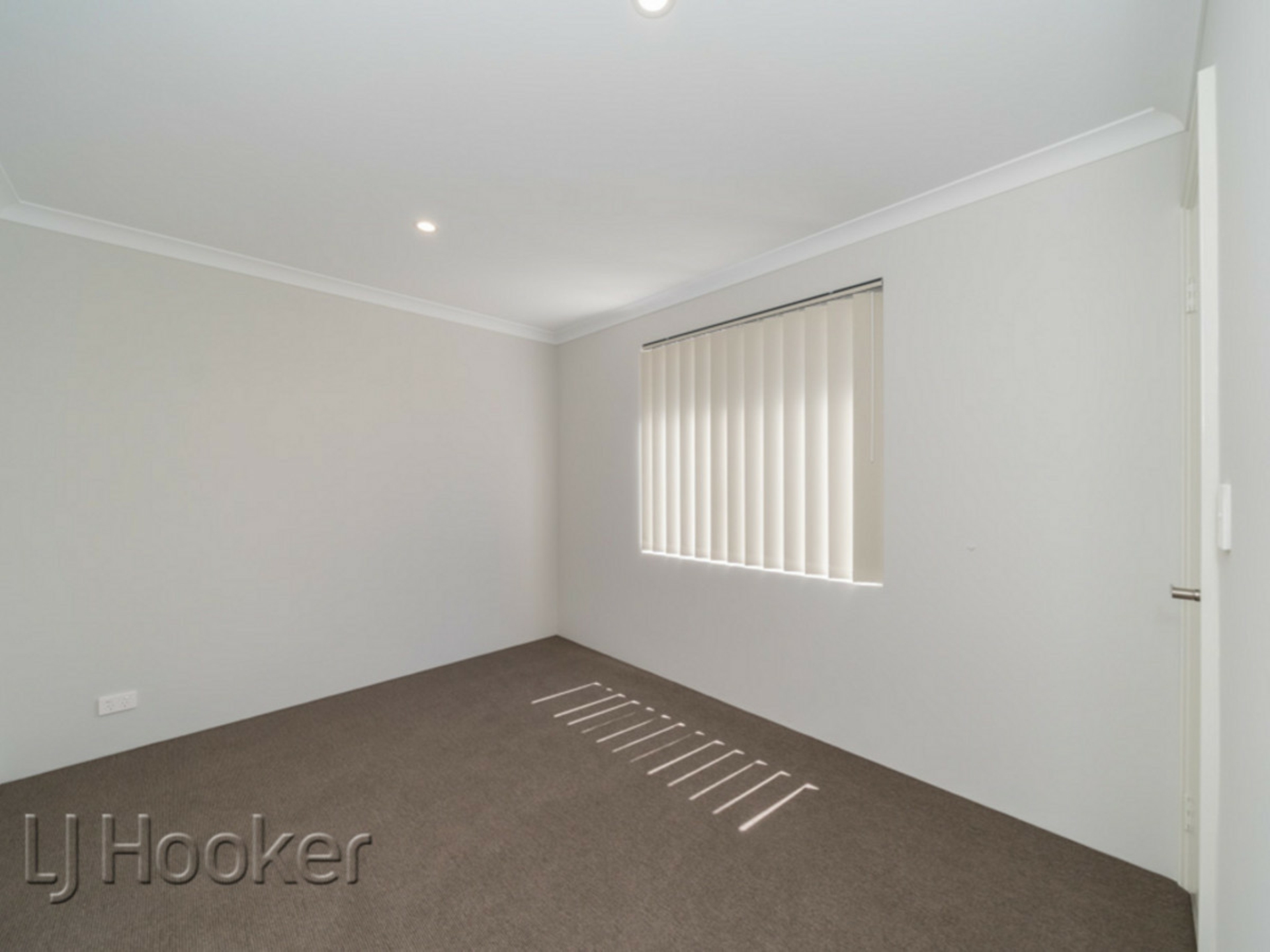264c The Strand — photo 18 of 26