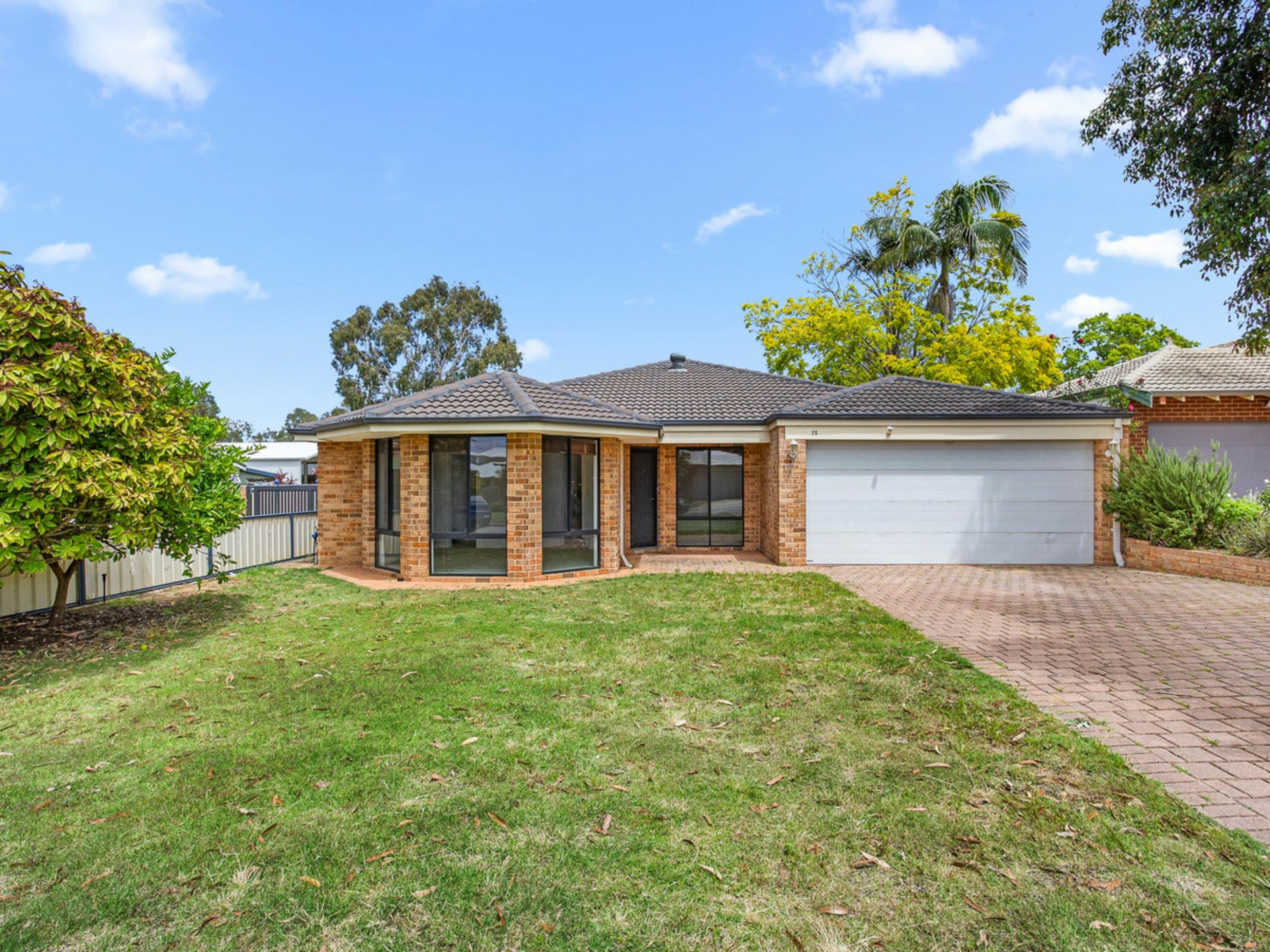 20 Constance Street — photo from LJ Hooker City Residential