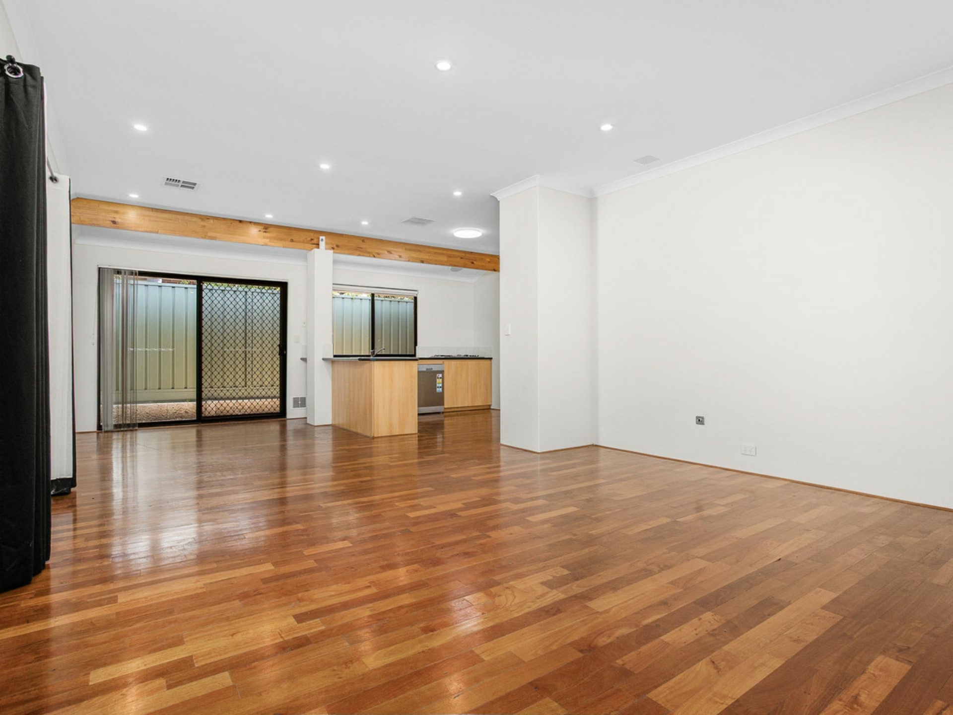 20 Constance Street — photo 12 of 30
