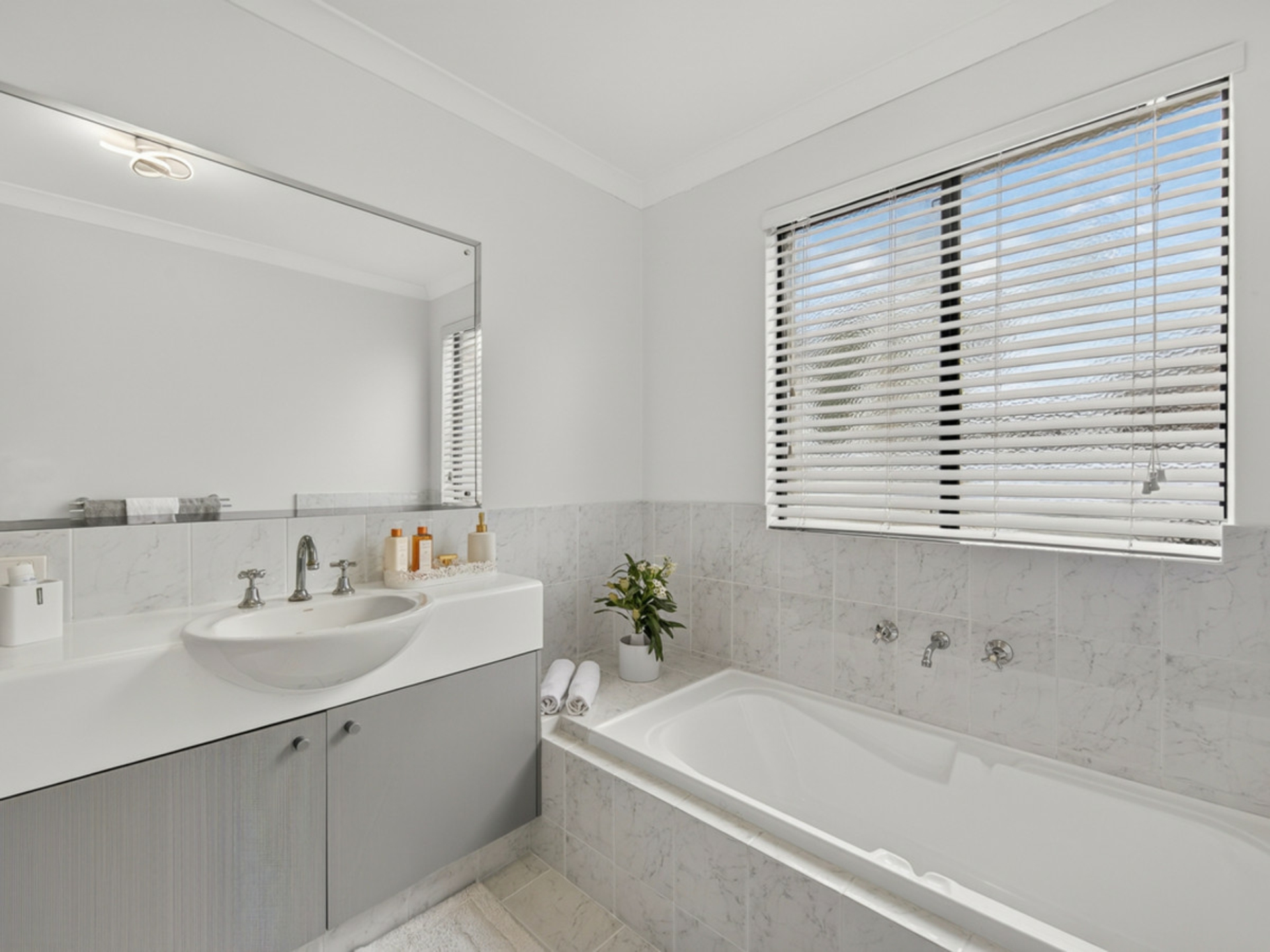 36 Tully Road — photo 15 of 30
