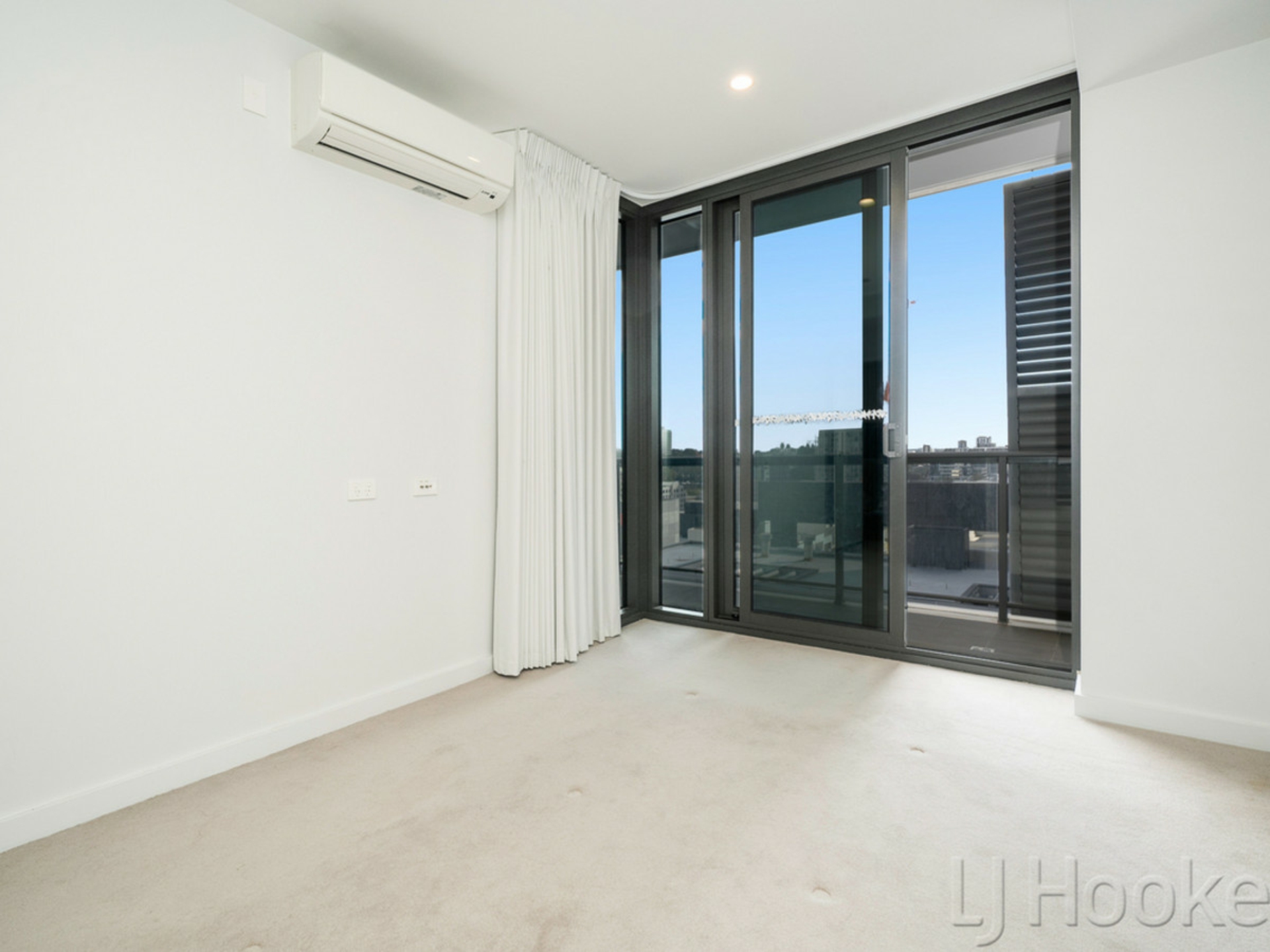 1706/380 Murray Street — photo 9 of 30