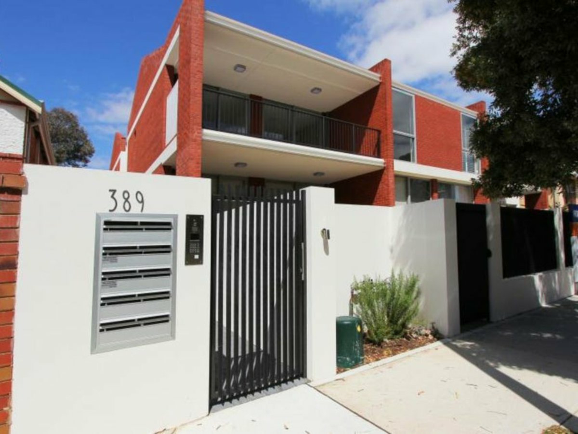 3/389 Bagot Road, SUBIACO