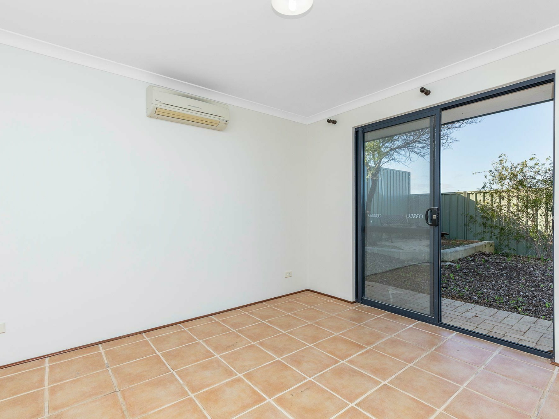 12 Sugarloaf Close, MERRIWA