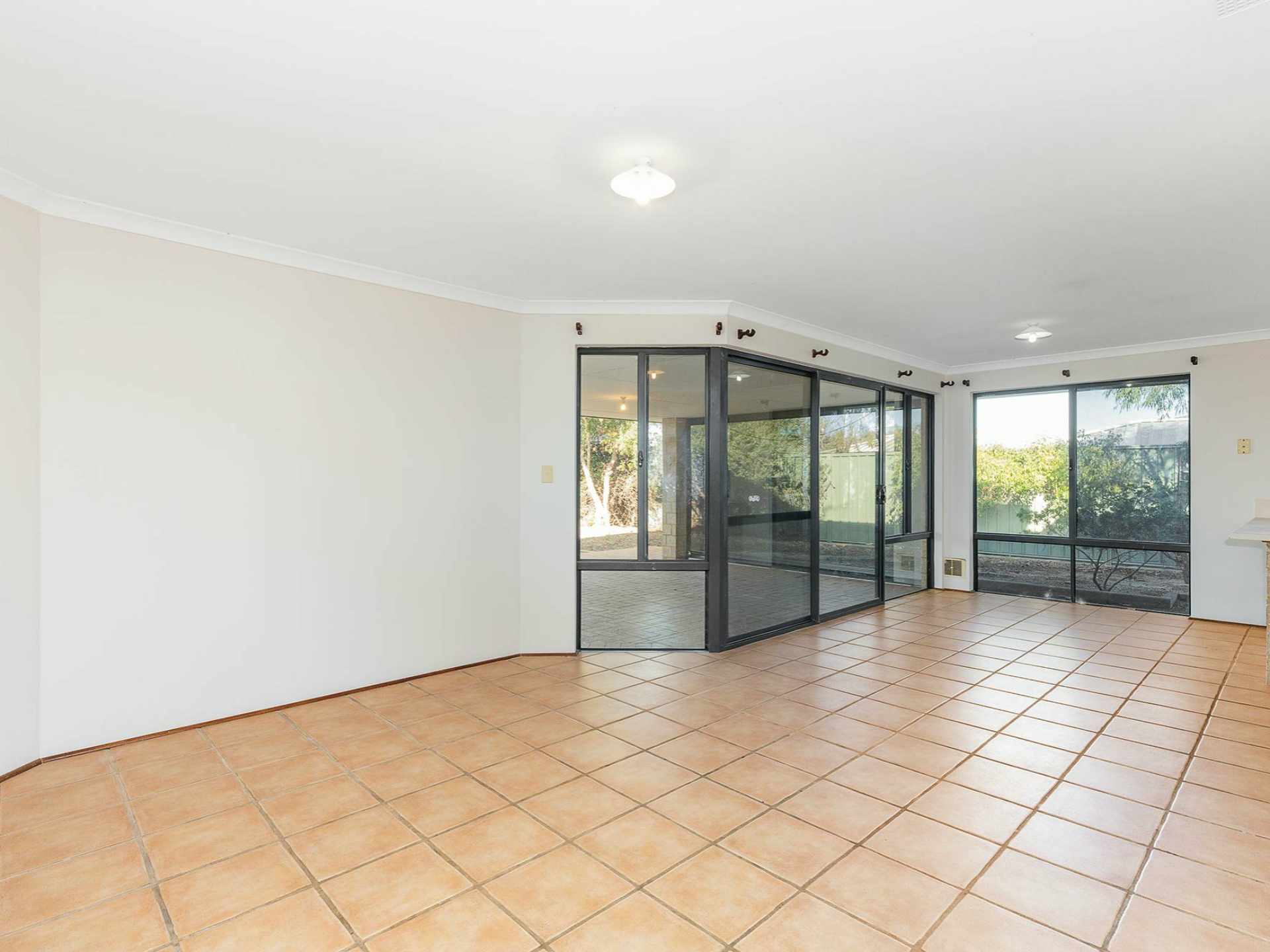 12 Sugarloaf Close, MERRIWA