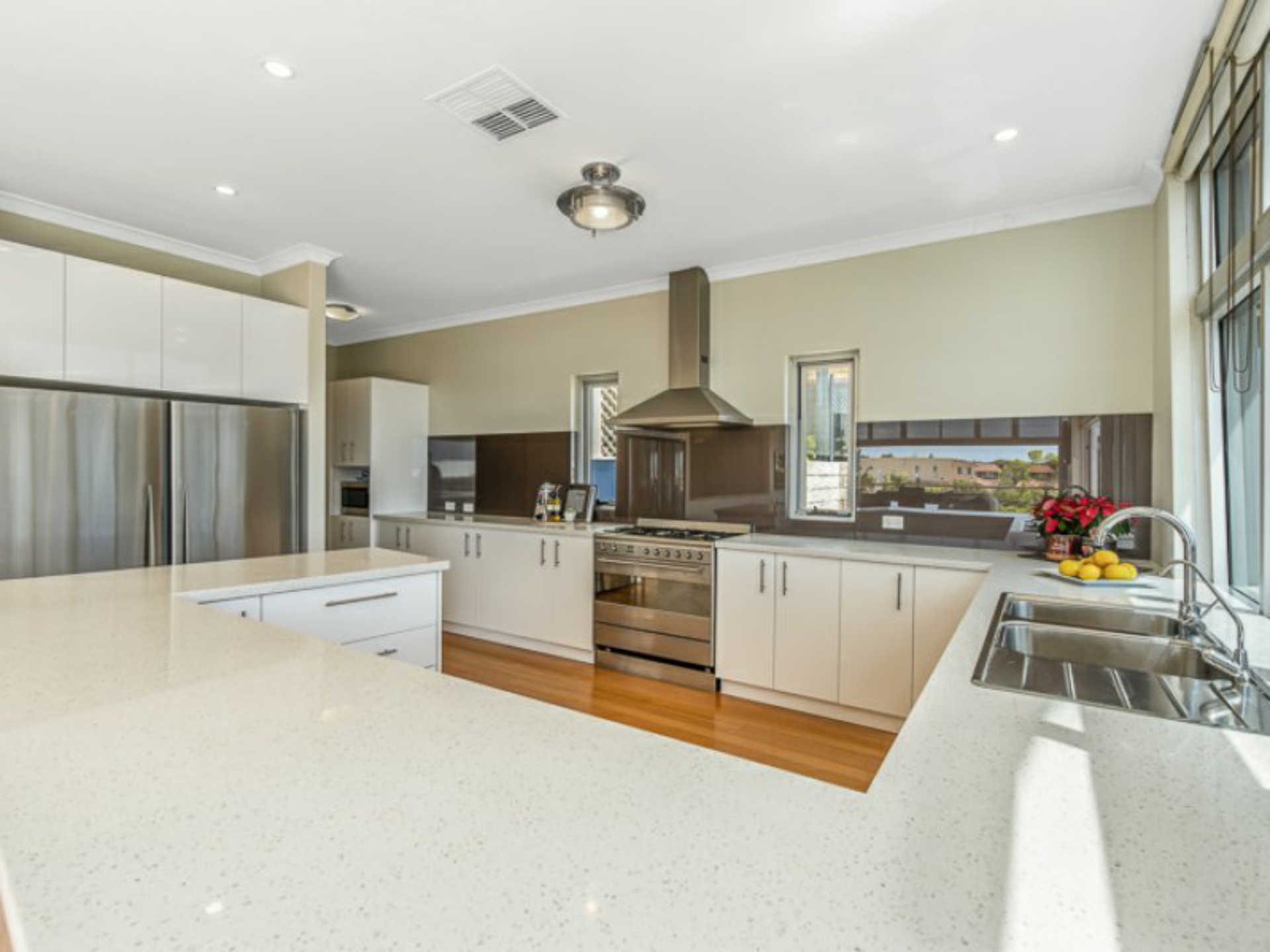 2 Alice Drive, MULLALOO