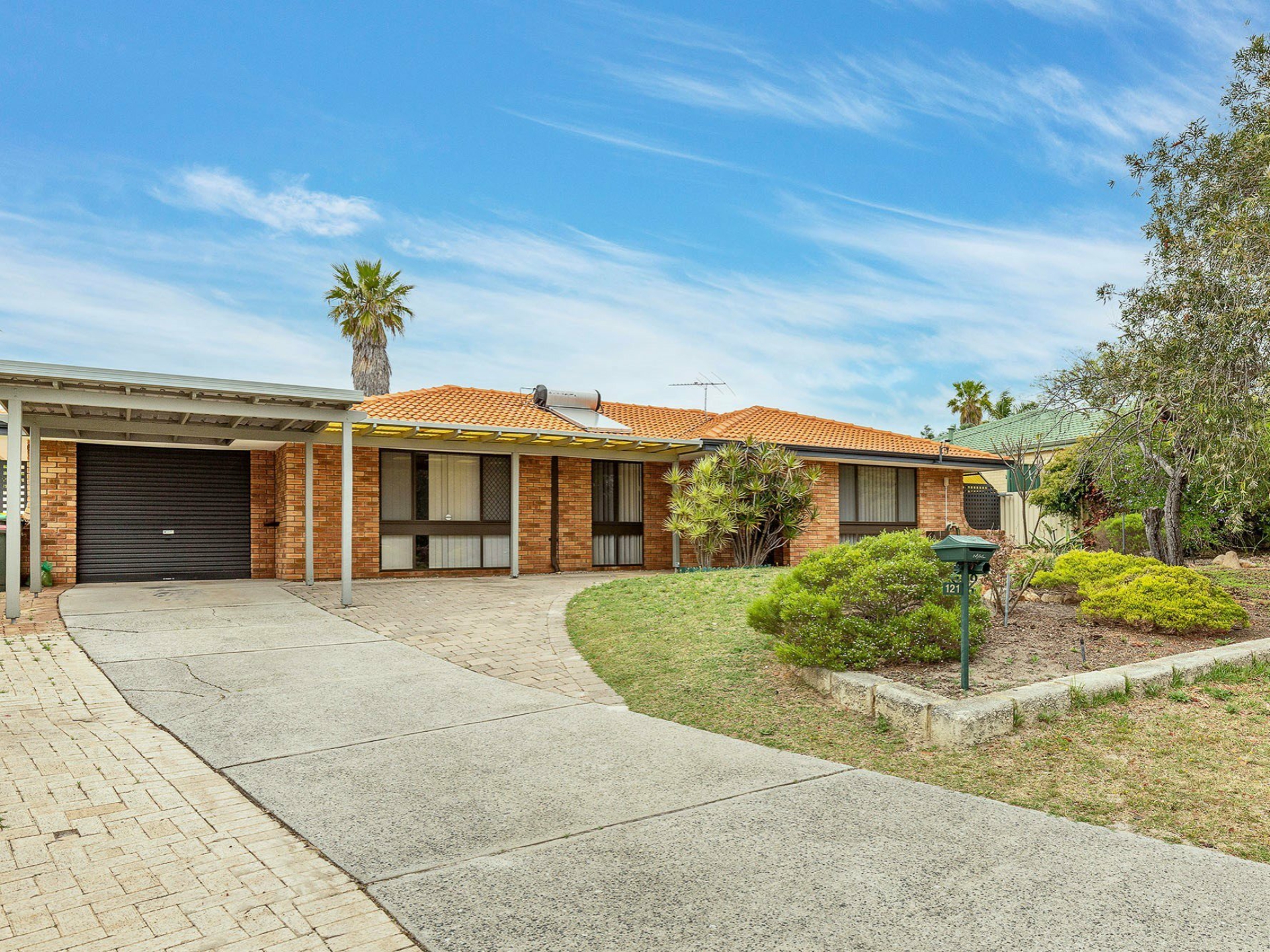 121 Warrandyte Drive, CRAIGIE